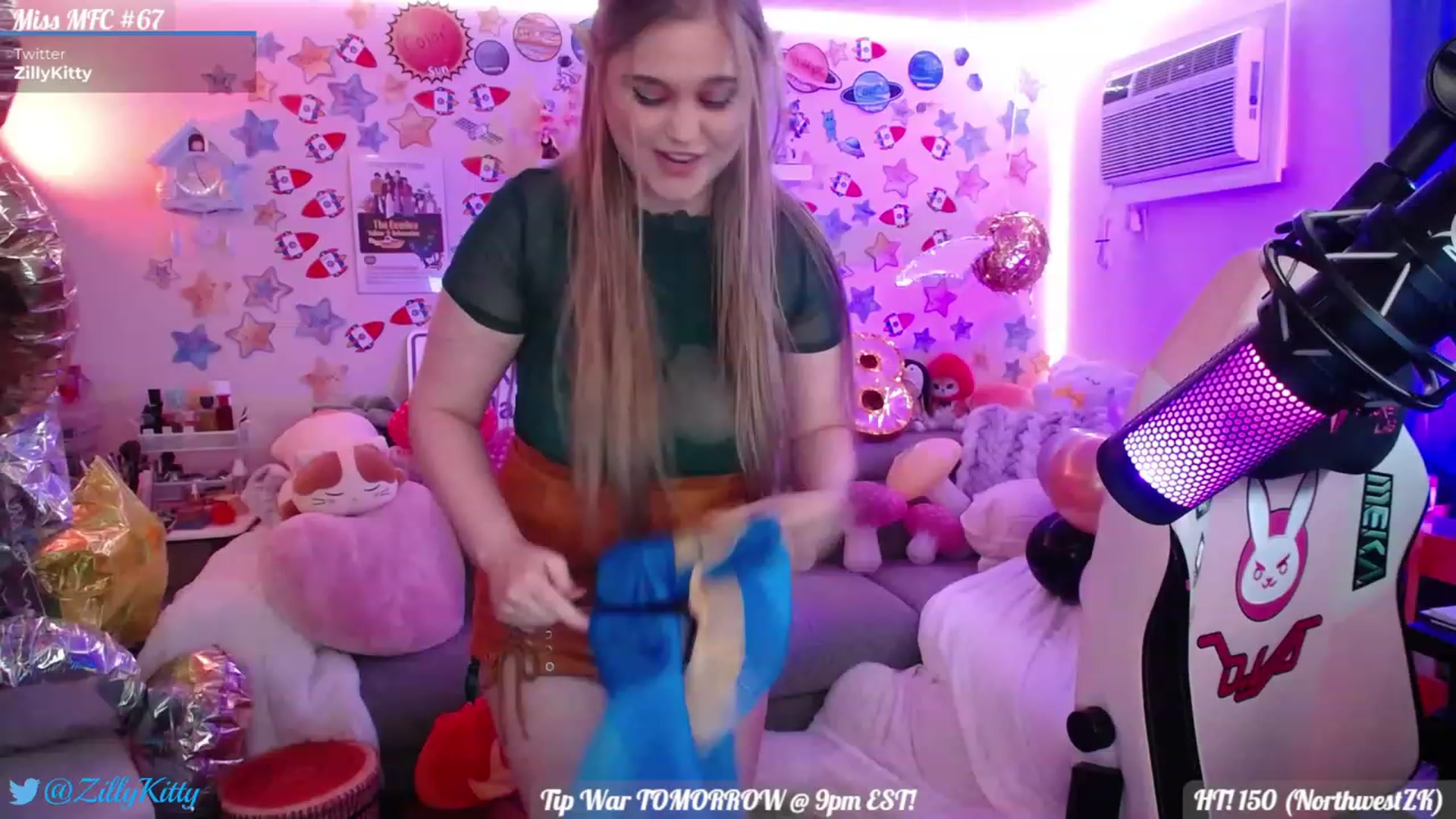 Gallery image thumbnail from ZillyKitty's myfreecams stream on, 07/20/2023, 22:36 image 8 of 20