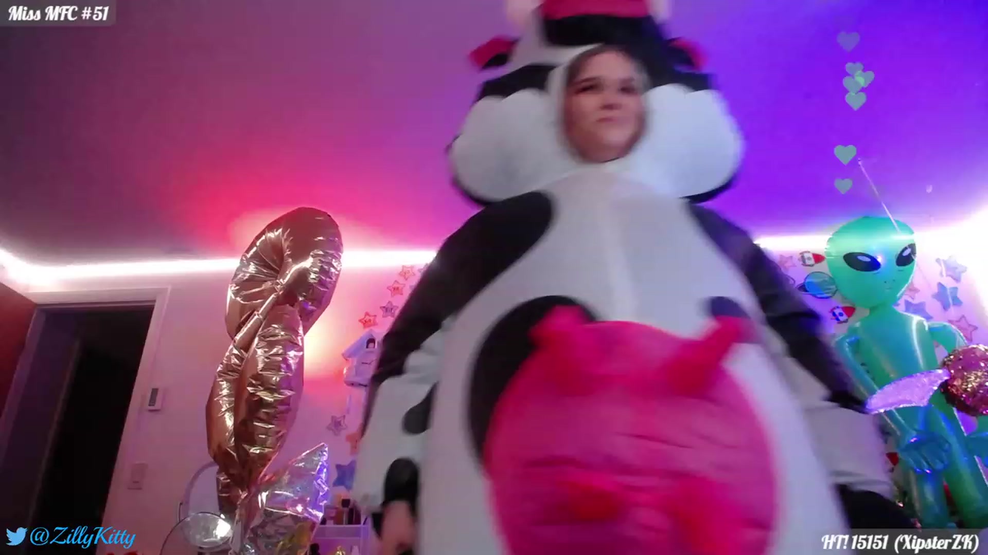 Gallery image thumbnail from ZillyKitty's myfreecams stream on, 07/22/2023, 02:23 image 12 of 20
