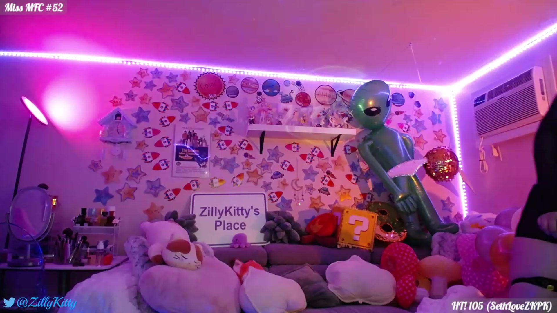 Gallery image thumbnail from ZillyKitty's myfreecams stream on, 07/24/2023, 22:22 image 13 of 20