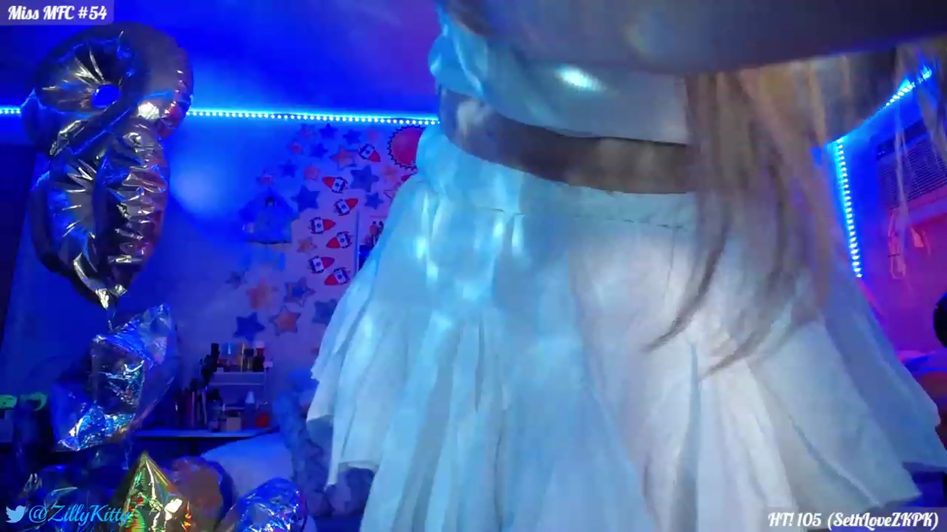 Gallery image thumbnail from ZillyKitty's myfreecams stream on, 07/26/2023, 22:14 image 11 of 20