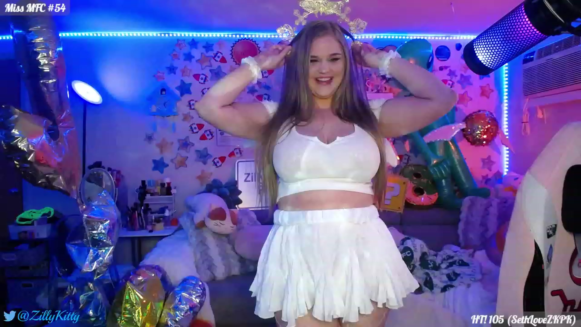 Gallery image thumbnail from ZillyKitty's myfreecams stream on, 07/26/2023, 22:14 image 18 of 20