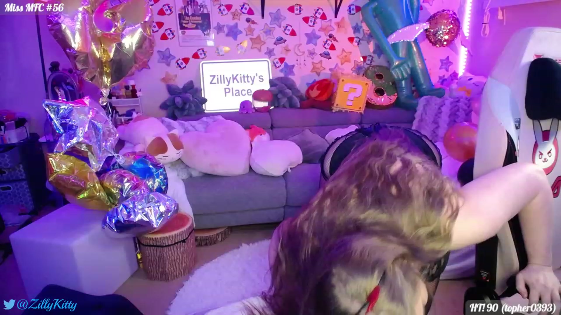 Gallery image thumbnail from ZillyKitty's myfreecams stream on, 07/27/2023, 22:00 image 16 of 20