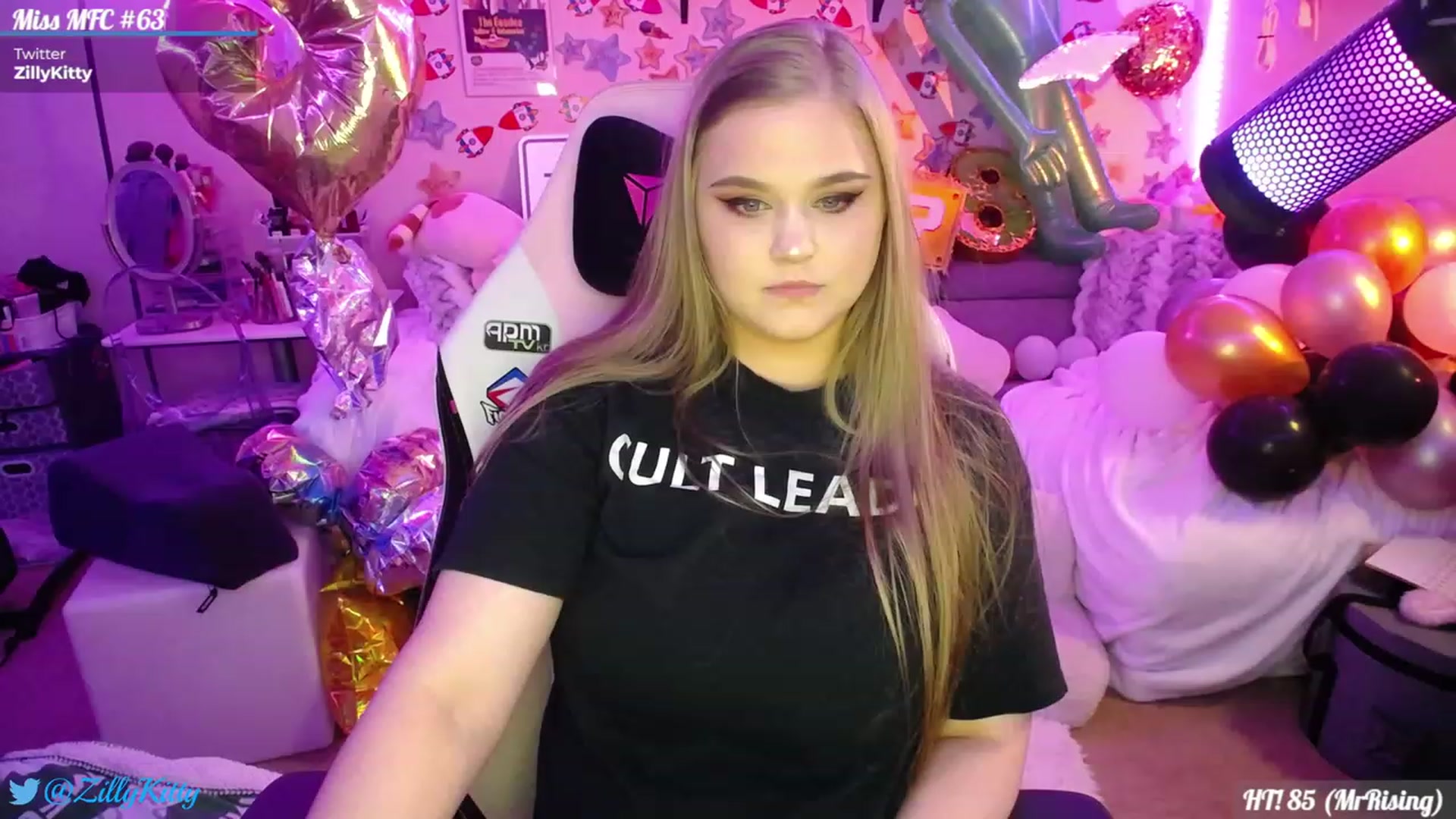 Gallery image thumbnail from ZillyKitty's myfreecams stream on, 07/29/2023, 22:08 image 16 of 20