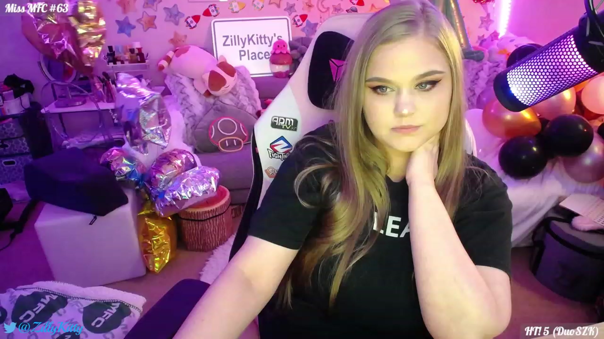 Gallery image thumbnail from ZillyKitty's myfreecams stream on, 07/29/2023, 22:08 image 5 of 20