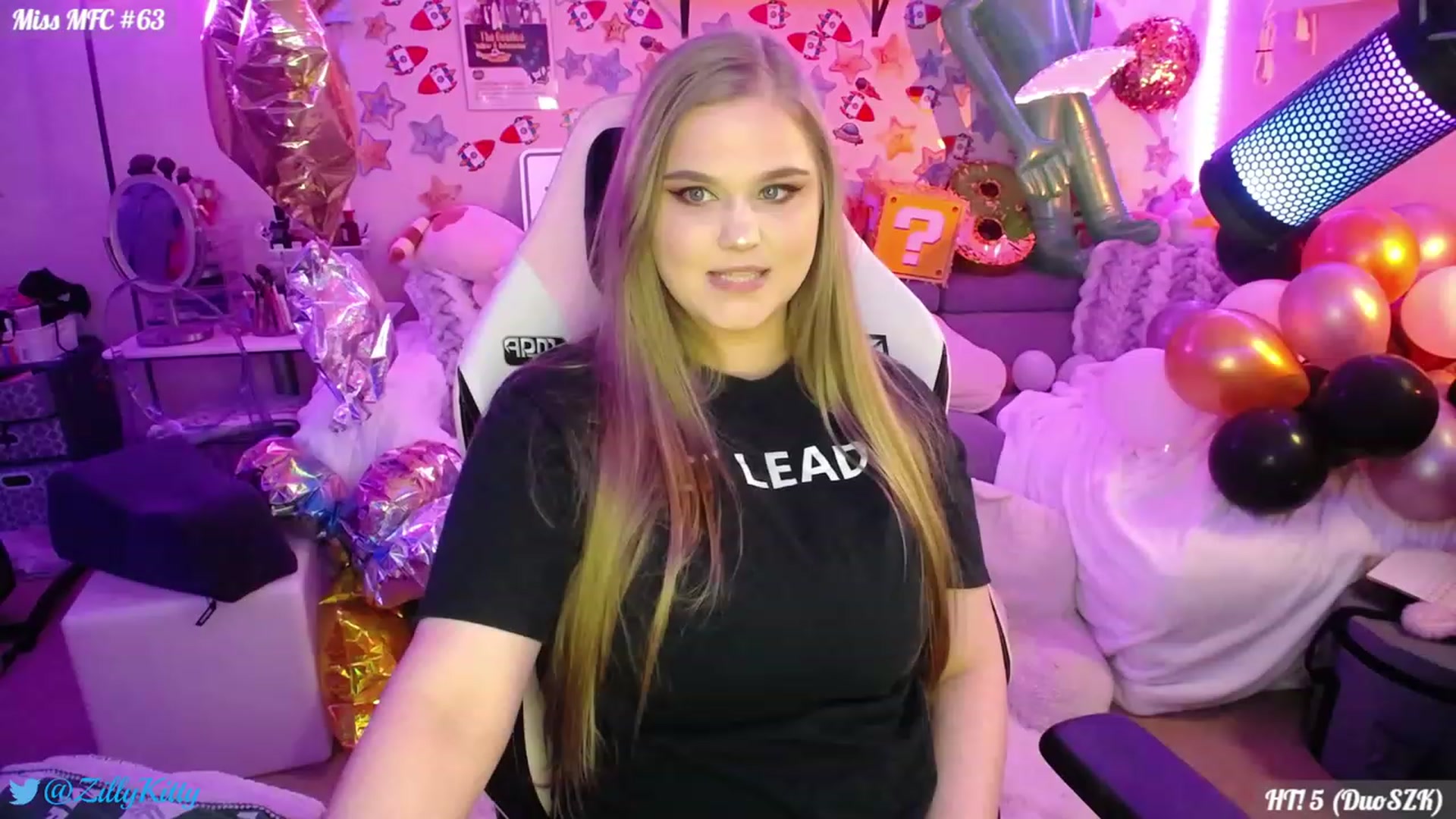 Gallery image thumbnail from ZillyKitty's myfreecams stream on, 07/29/2023, 22:08 image 12 of 20