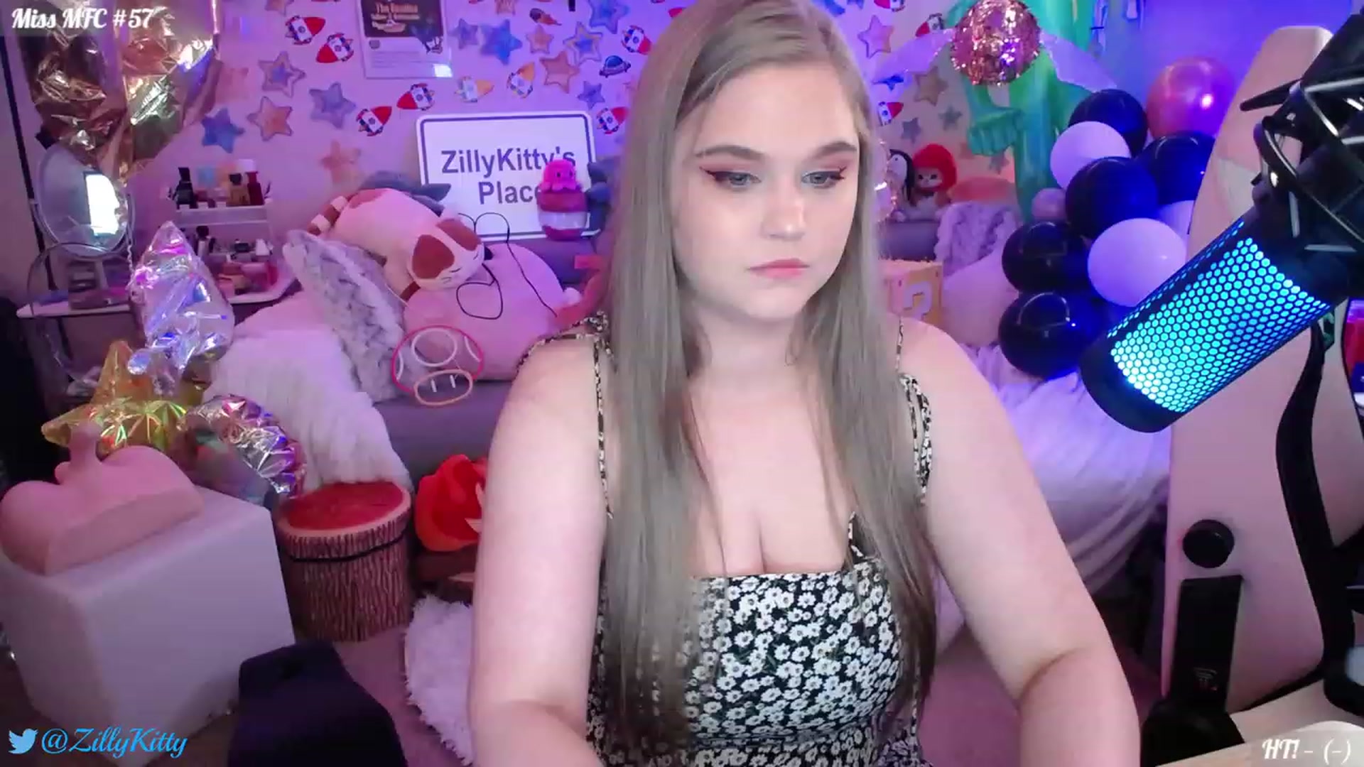 Gallery image thumbnail from ZillyKitty's myfreecams stream on, 07/31/2023, 21:28 image 2 of 20