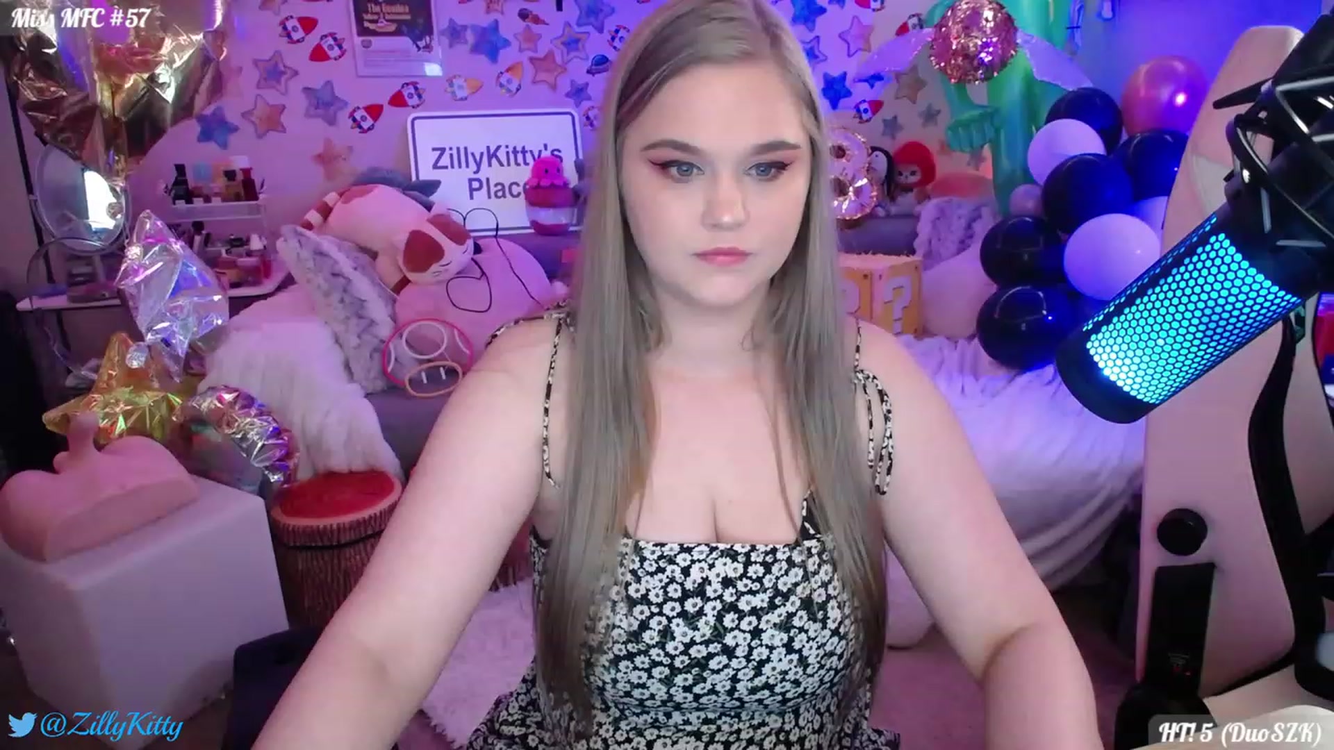 Gallery image thumbnail from ZillyKitty's myfreecams stream on, 07/31/2023, 21:28 image 6 of 20