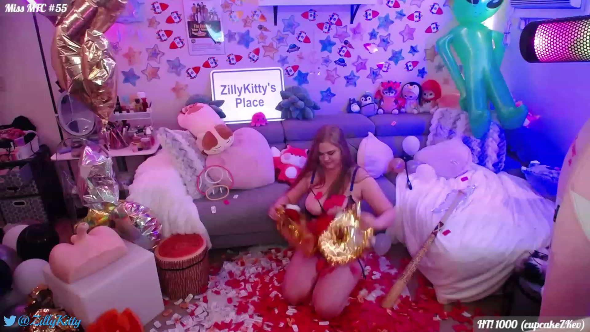 Gallery image thumbnail from ZillyKitty's myfreecams stream on, 08/01/2023, 02:10 image 14 of 20