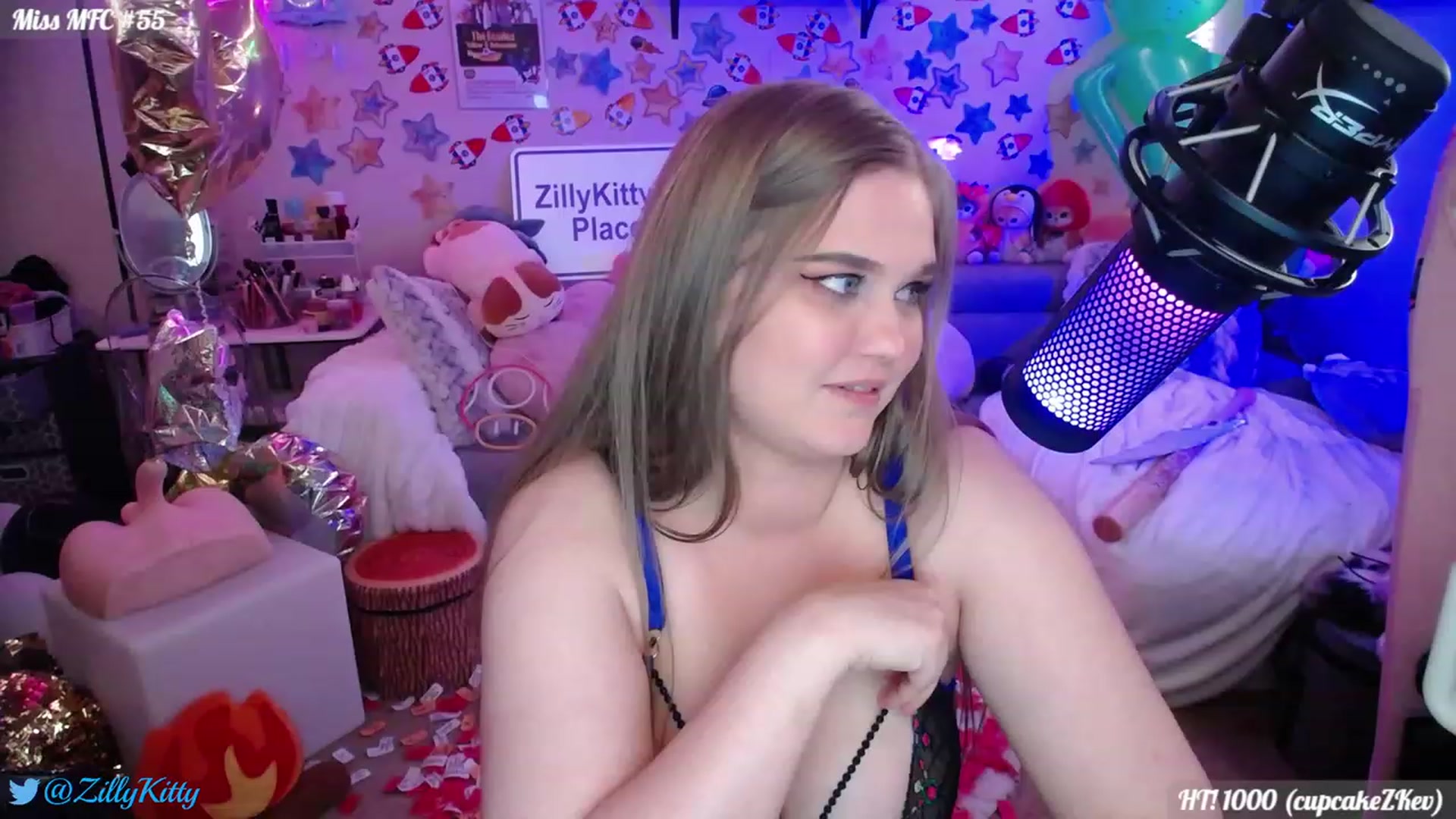 Gallery image thumbnail from ZillyKitty's myfreecams stream on, 08/01/2023, 03:16 image 11 of 20