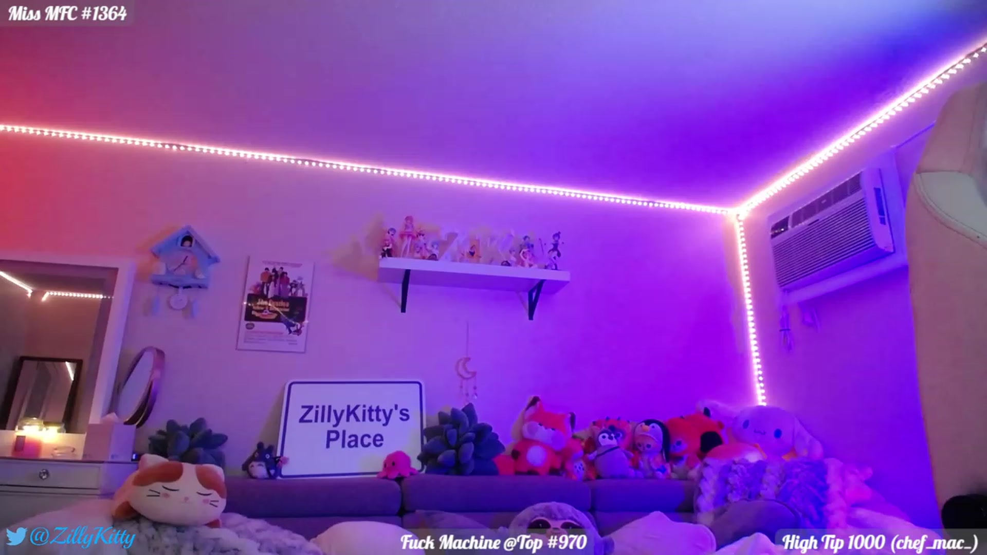 Gallery image thumbnail from ZillyKitty's myfreecams stream on, 09/01/2023, 03:21 image 3 of 20