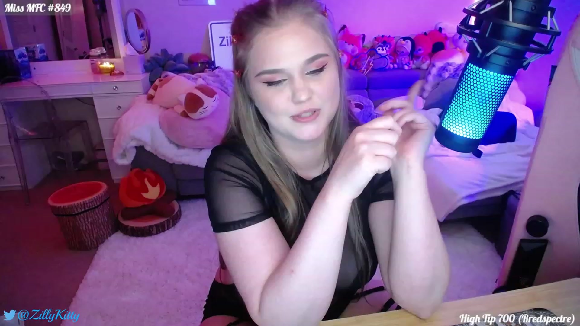 Gallery image thumbnail from ZillyKitty's myfreecams stream on, 09/09/2023, 24:01 image 7 of 20