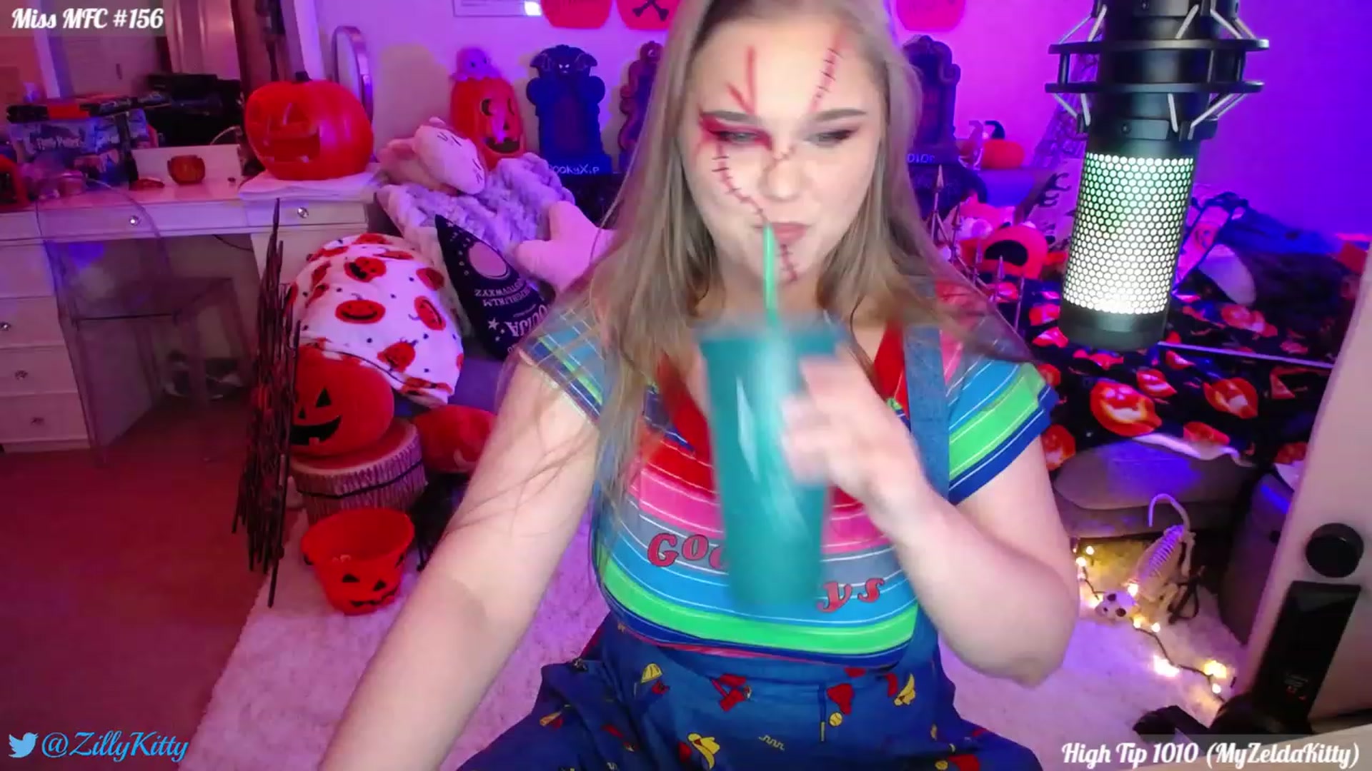 Gallery image thumbnail from ZillyKitty's myfreecams stream on, 10/07/2023, 22:07 image 6 of 20