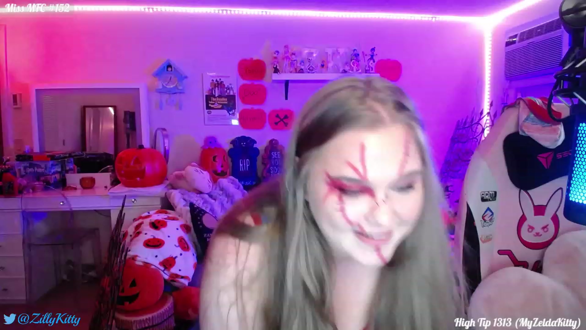 Gallery image thumbnail from ZillyKitty's myfreecams stream on, 10/07/2023, 23:33 image 8 of 20