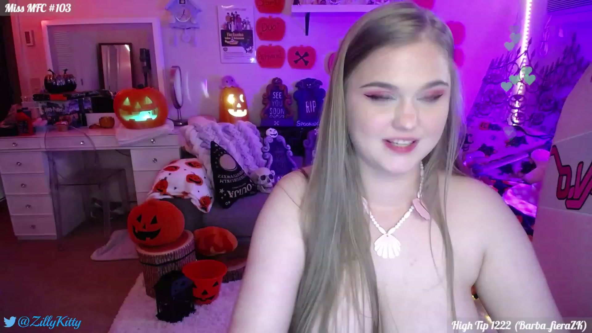 Gallery image thumbnail from ZillyKitty's myfreecams stream on, 10/10/2023, 01:54 image 15 of 20