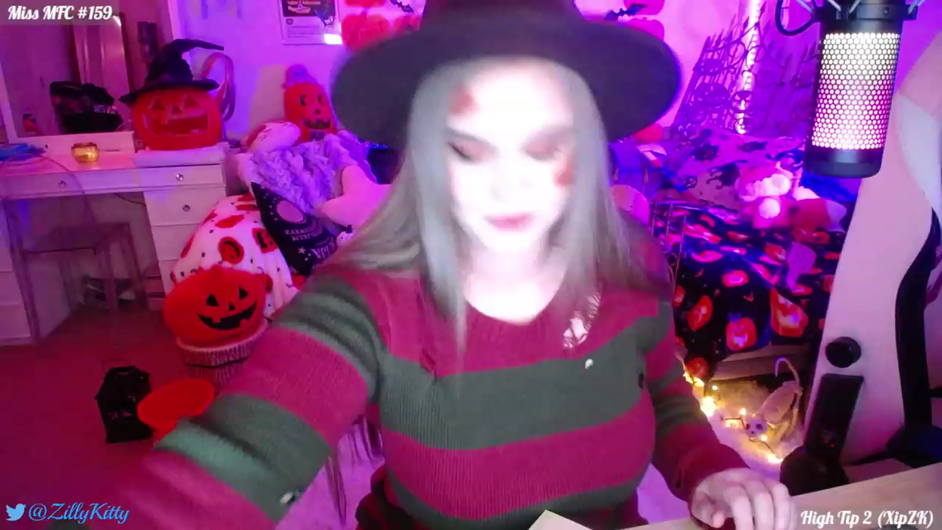Gallery image thumbnail from ZillyKitty's myfreecams stream on, 10/21/2023, 22:48 image 4 of 20