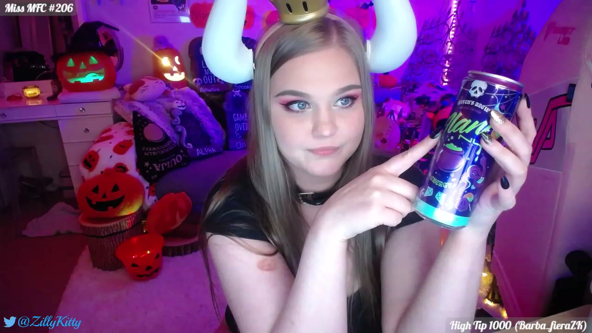 Gallery image thumbnail from ZillyKitty's myfreecams stream on, 11/01/2023, 24:38 image 11 of 20