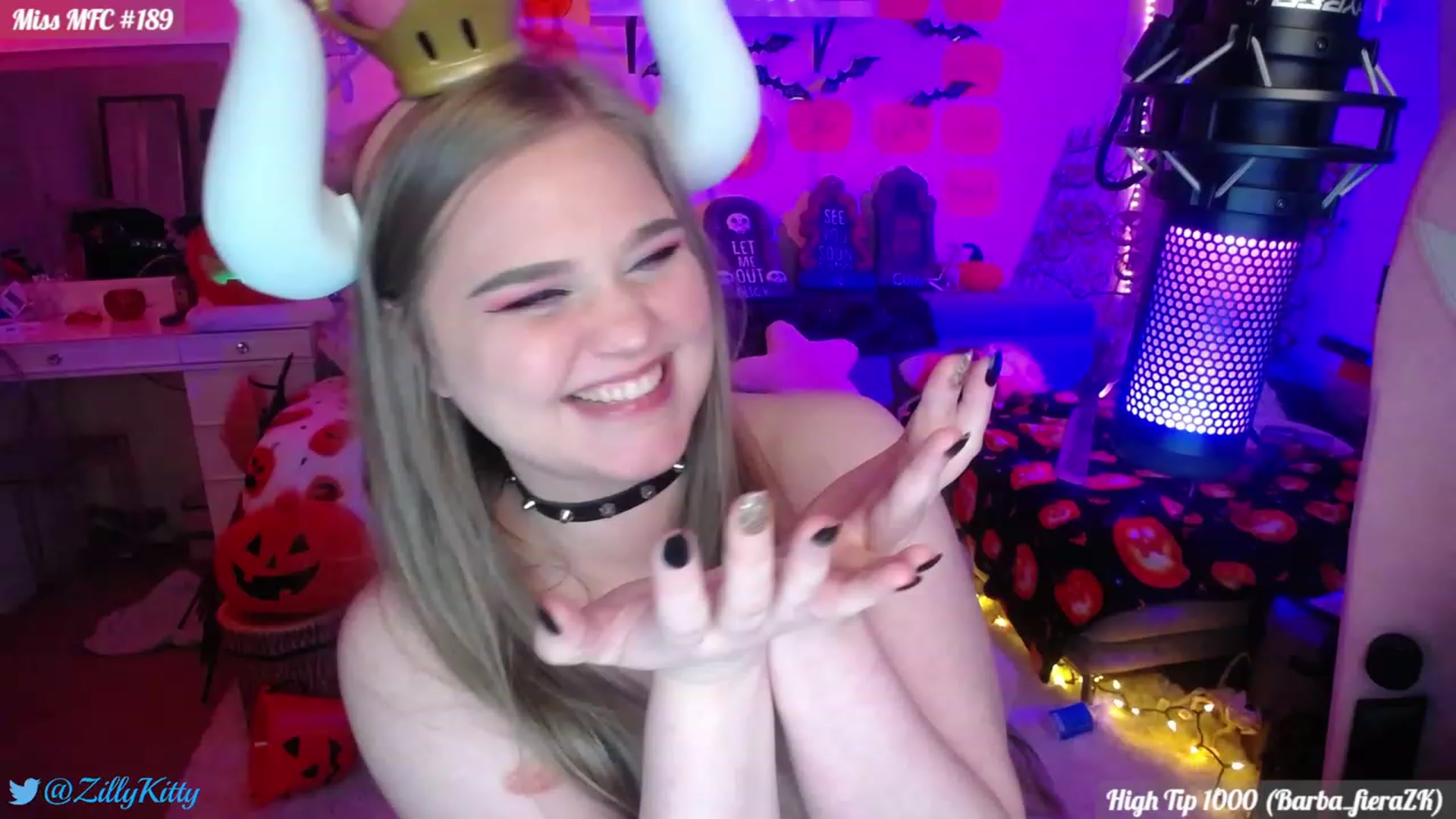Gallery image thumbnail from ZillyKitty's myfreecams stream on, 11/01/2023, 02:51 image 20 of 20