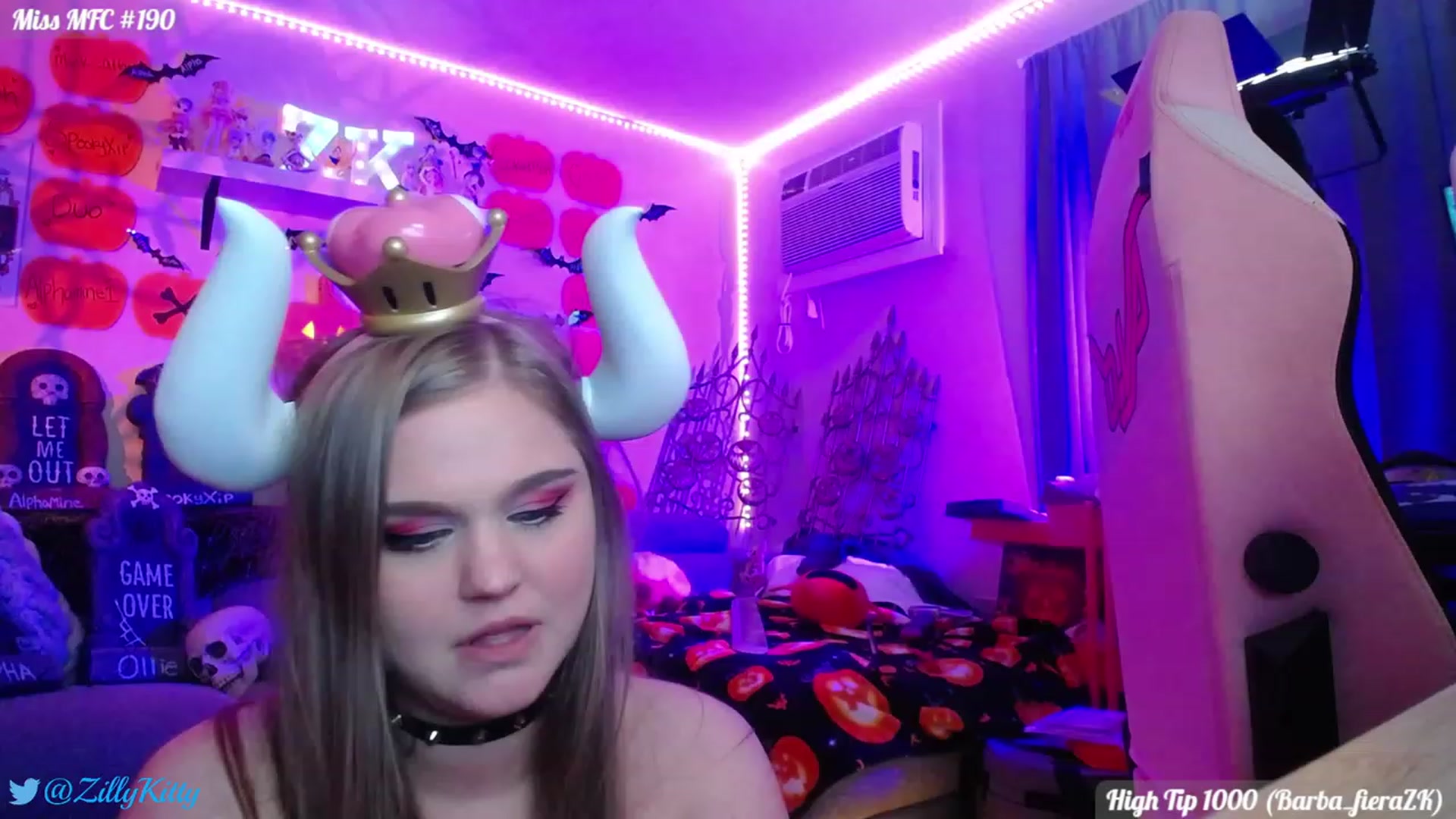 Gallery image thumbnail from ZillyKitty's myfreecams stream on, 11/01/2023, 03:22 image 4 of 20