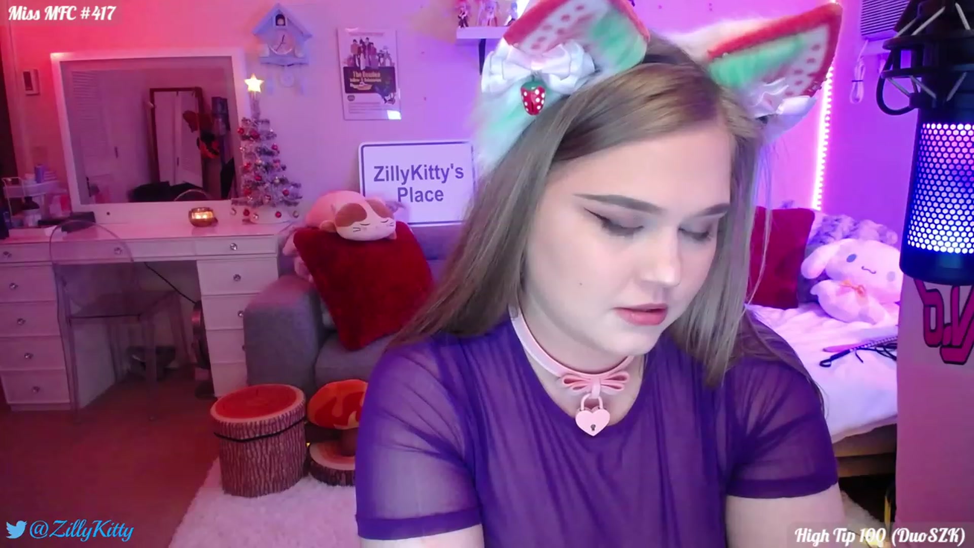 Gallery image thumbnail from ZillyKitty's myfreecams stream on, 11/08/2023, 23:07 image 13 of 20