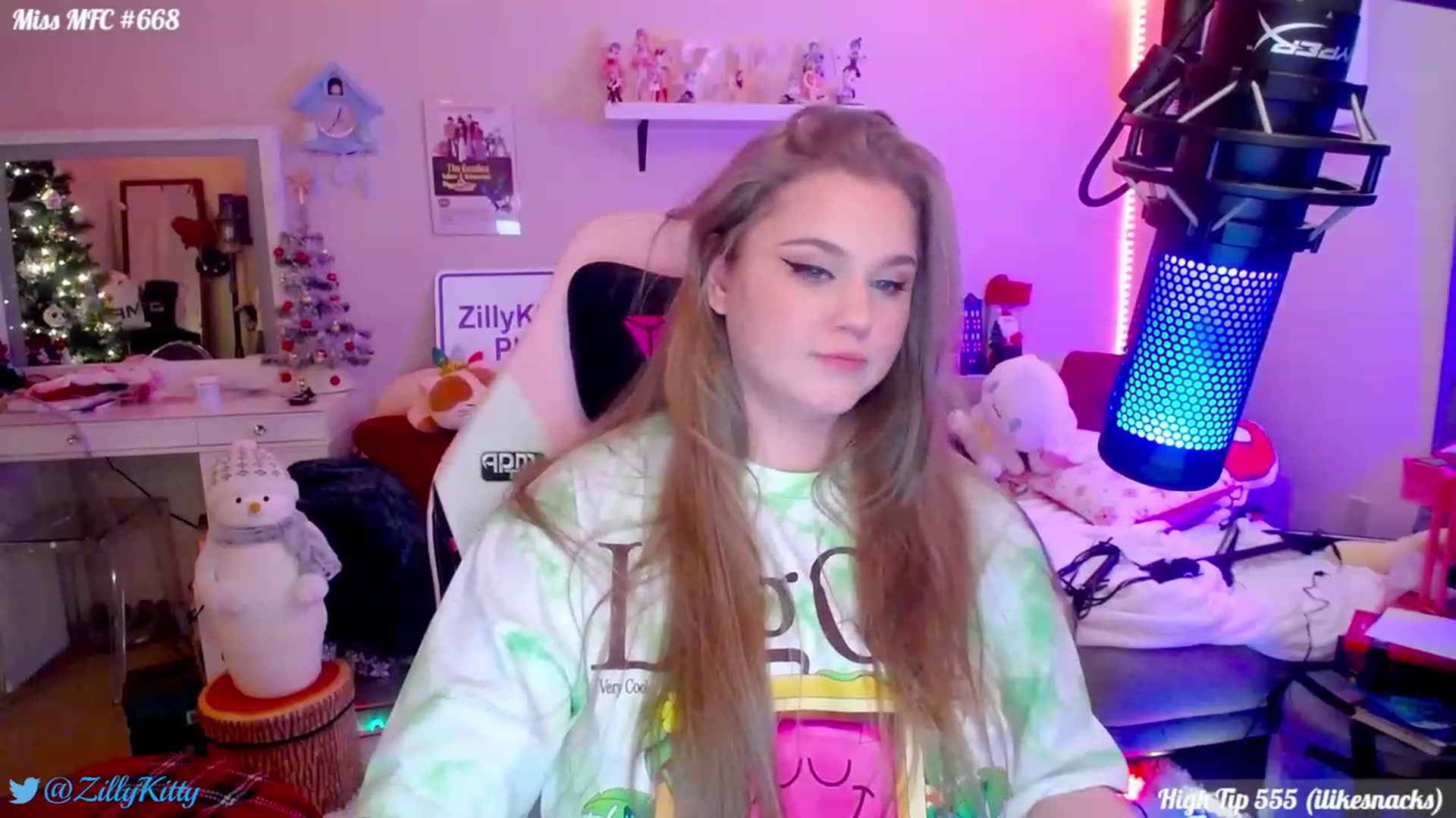 Gallery image thumbnail from ZillyKitty's myfreecams stream on, 12/26/2023, 23:46 image 6 of 20