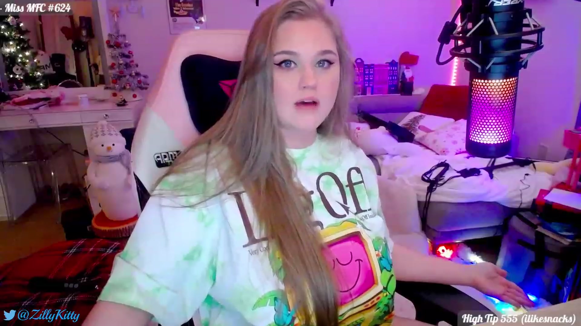 Gallery image thumbnail from ZillyKitty's myfreecams stream on, 12/26/2023, 23:46 image 9 of 20