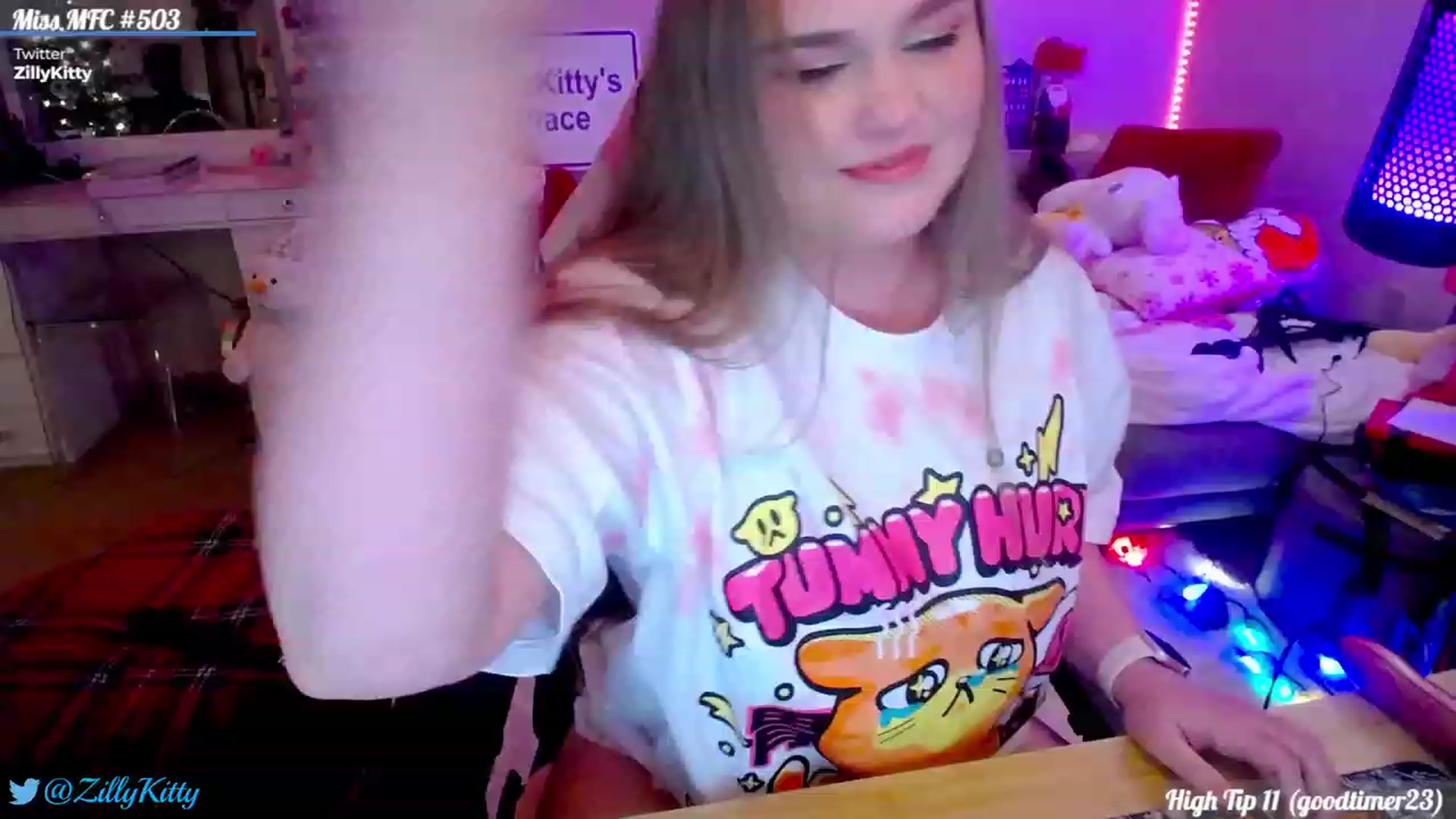 Gallery image thumbnail from ZillyKitty's myfreecams stream on, 12/27/2023, 21:18 image 1 of 20