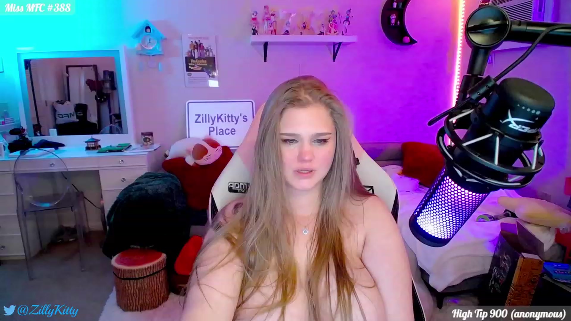 Gallery image thumbnail from ZillyKitty's myfreecams stream on, 01/14/2024, 04:58 image 19 of 20