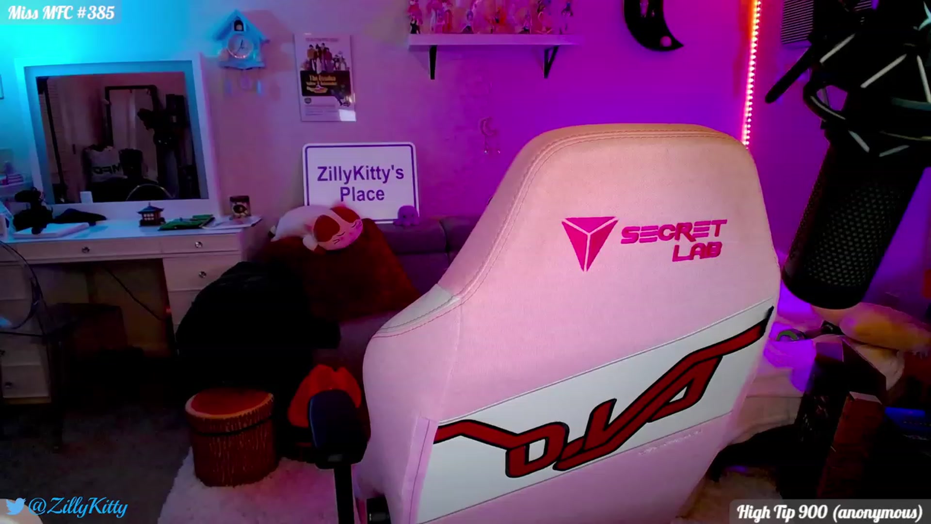Gallery image thumbnail from ZillyKitty's myfreecams stream on, 01/14/2024, 05:41 image 3 of 20