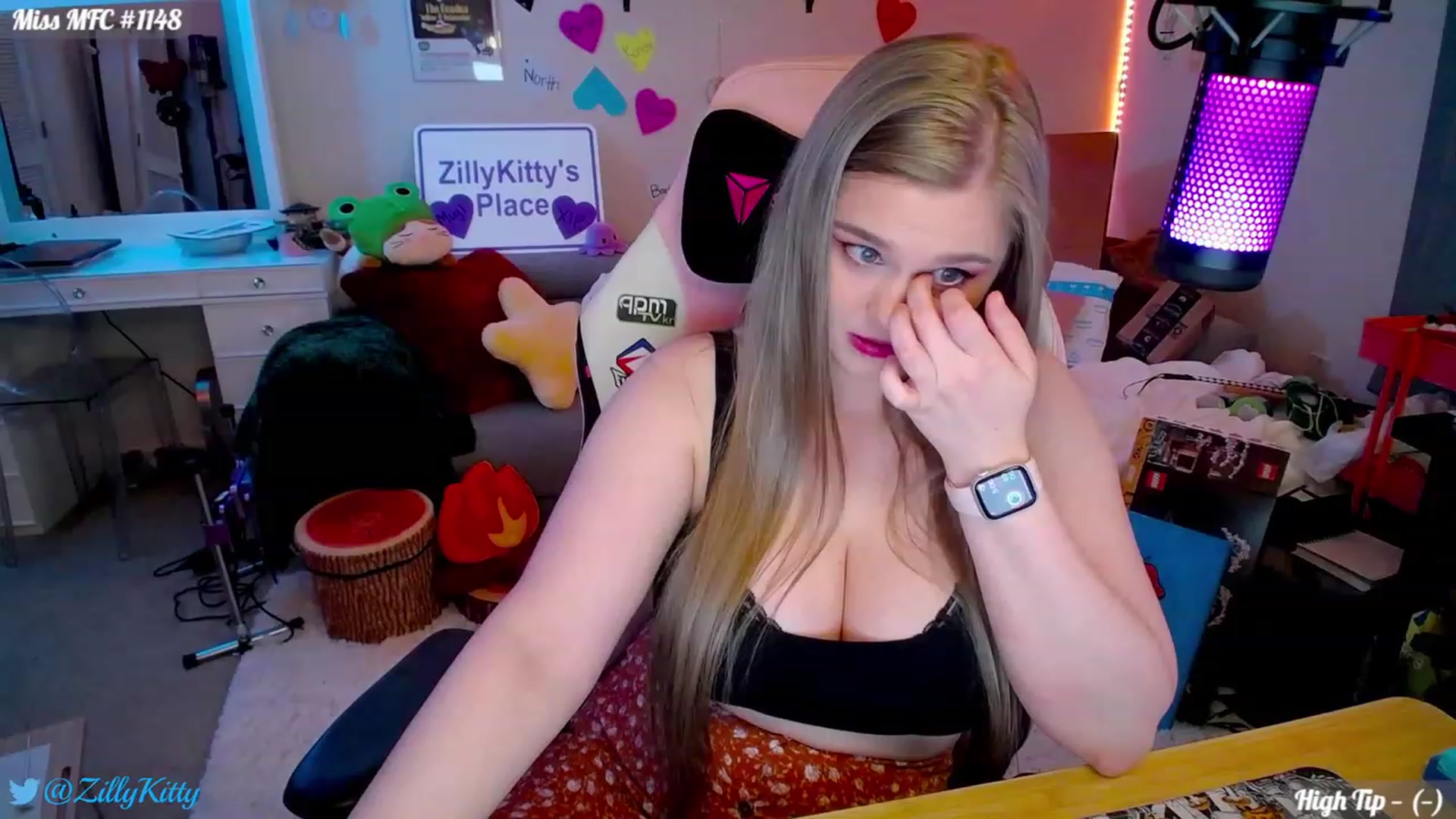 Gallery image thumbnail from ZillyKitty's myfreecams stream on, 02/09/2024, 22:32 image 4 of 20