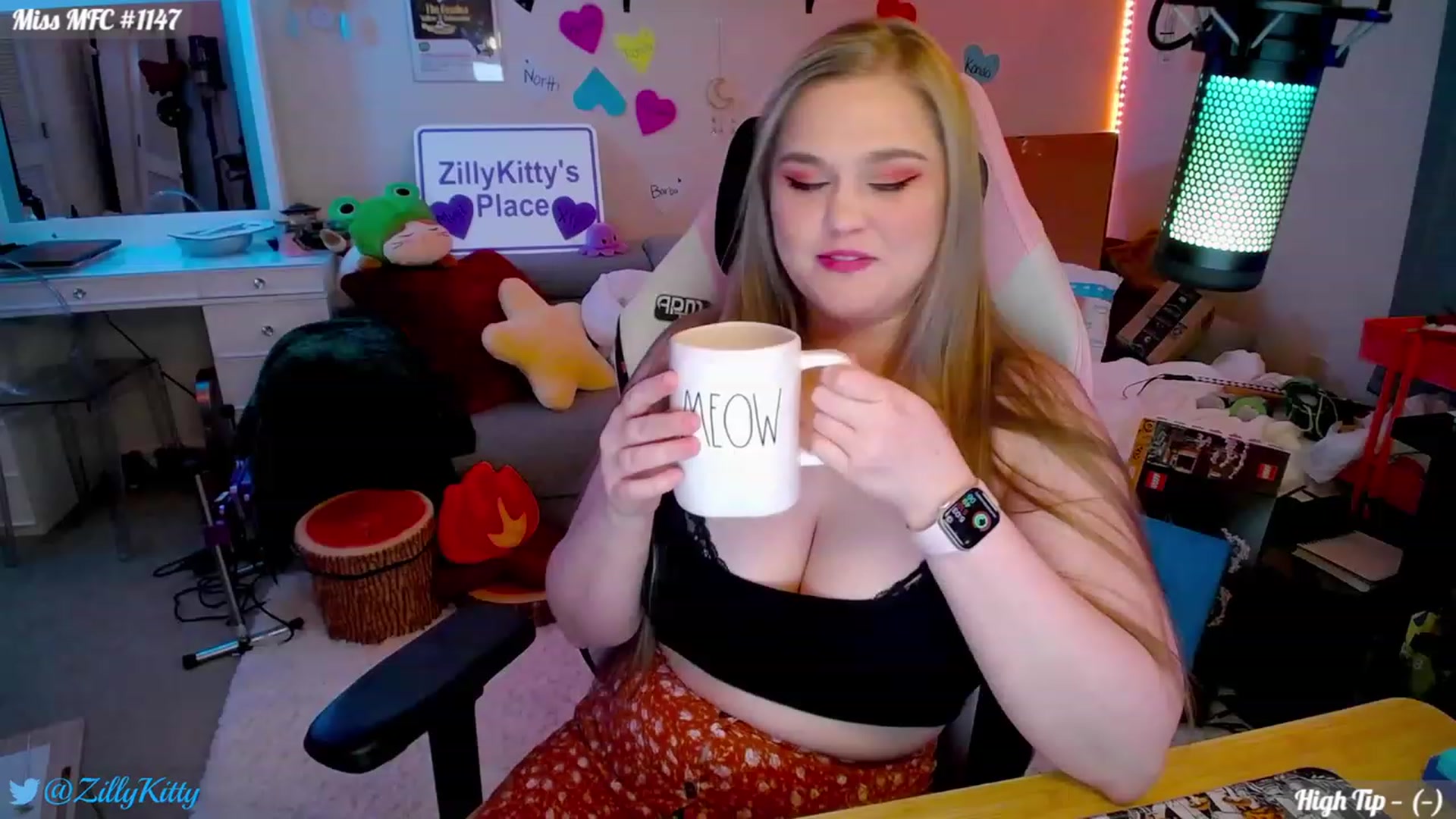 Gallery image thumbnail from ZillyKitty's myfreecams stream on, 02/09/2024, 22:32 image 2 of 20