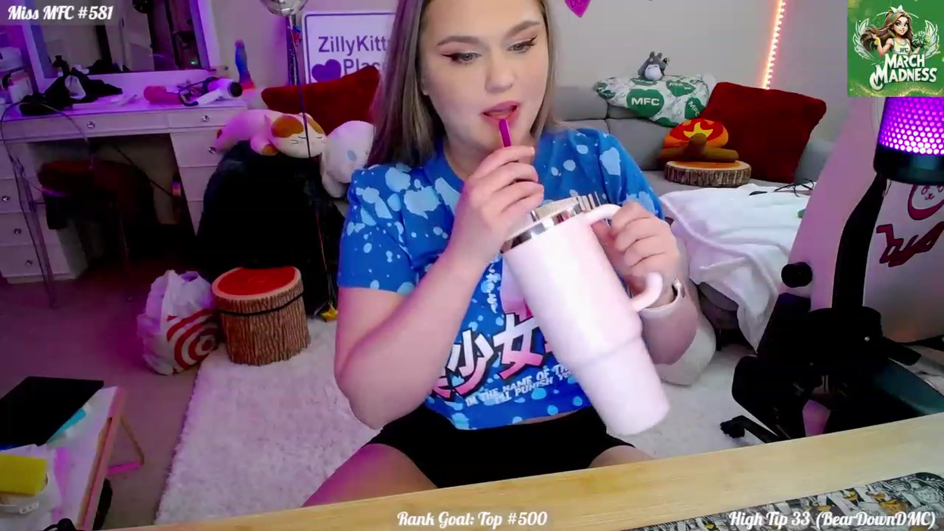 Gallery image thumbnail from ZillyKitty's myfreecams stream on, 02/23/2024, 22:40 image 10 of 20