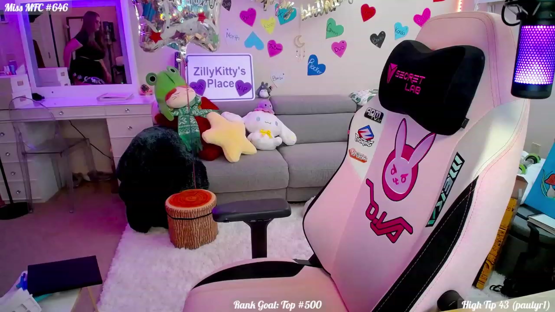 Gallery image thumbnail from ZillyKitty's myfreecams stream on, 02/27/2024, 23:24 image 7 of 20
