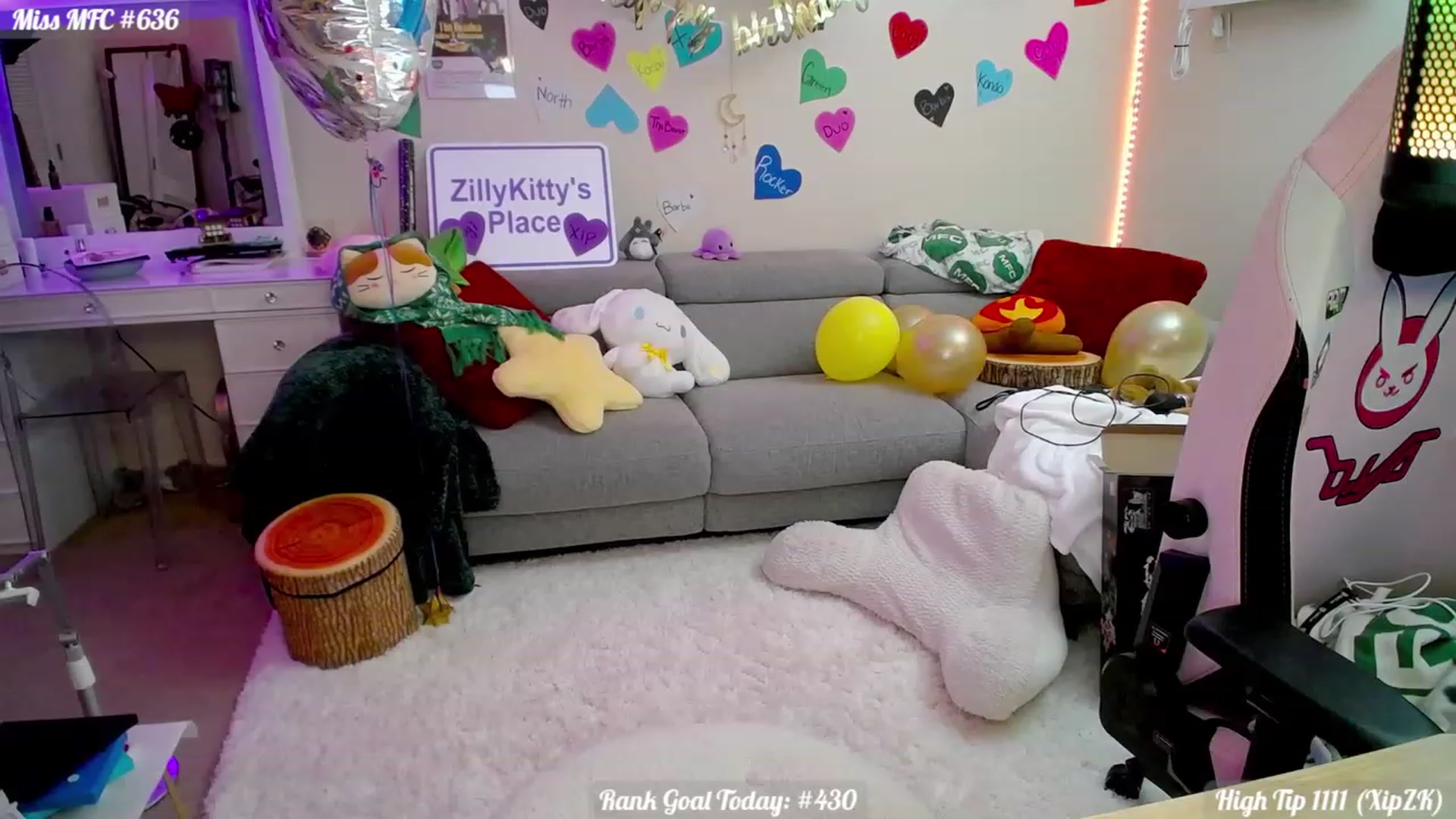 Gallery image thumbnail from ZillyKitty's myfreecams stream on, 02/29/2024, 20:20 image 16 of 20
