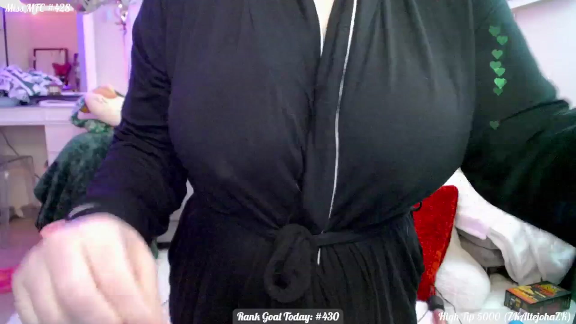Gallery image thumbnail from ZillyKitty's myfreecams stream on, 02/29/2024, 23:47 image 18 of 20
