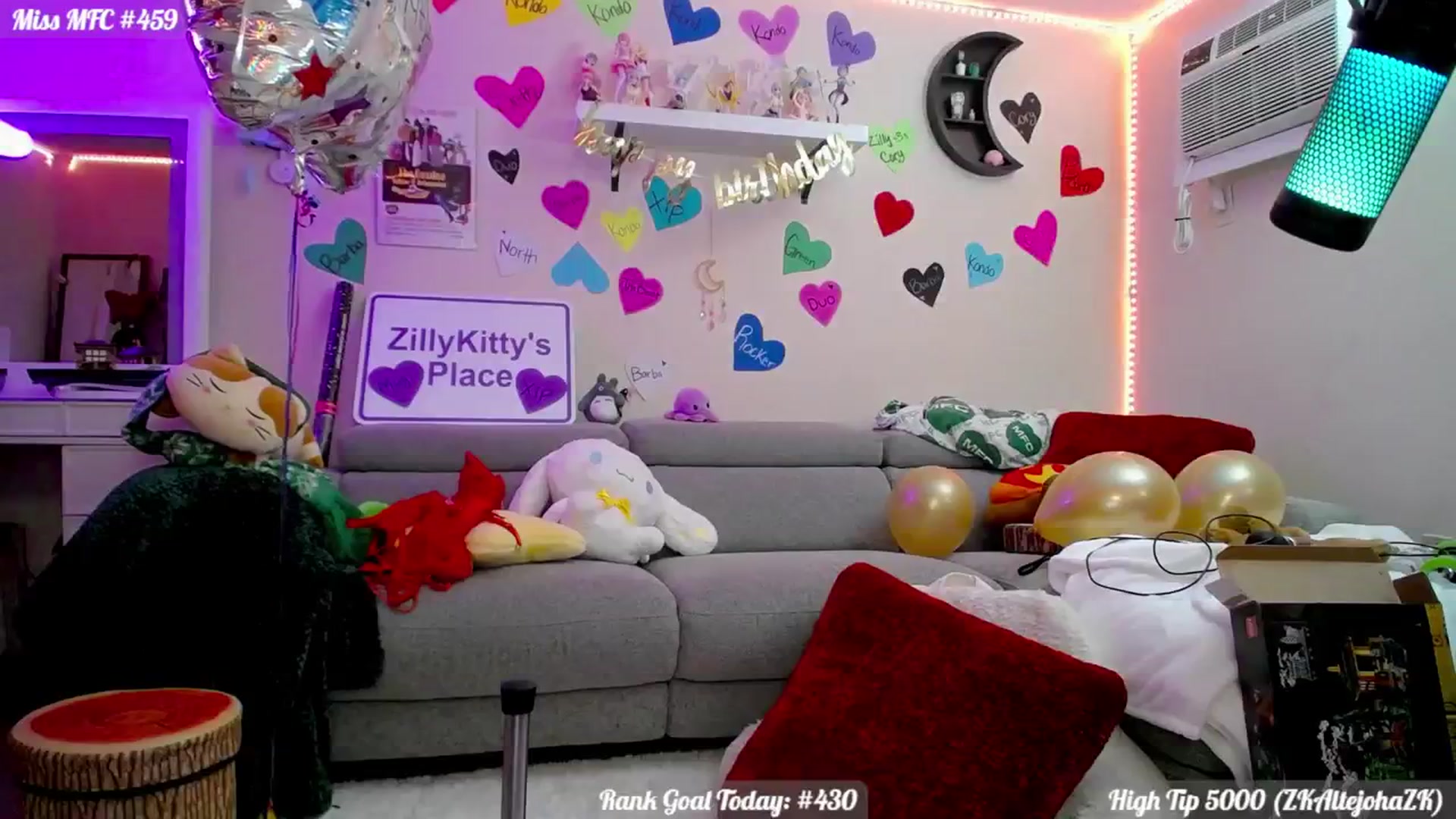 Gallery image thumbnail from ZillyKitty's myfreecams stream on, 02/29/2024, 23:47 image 11 of 20