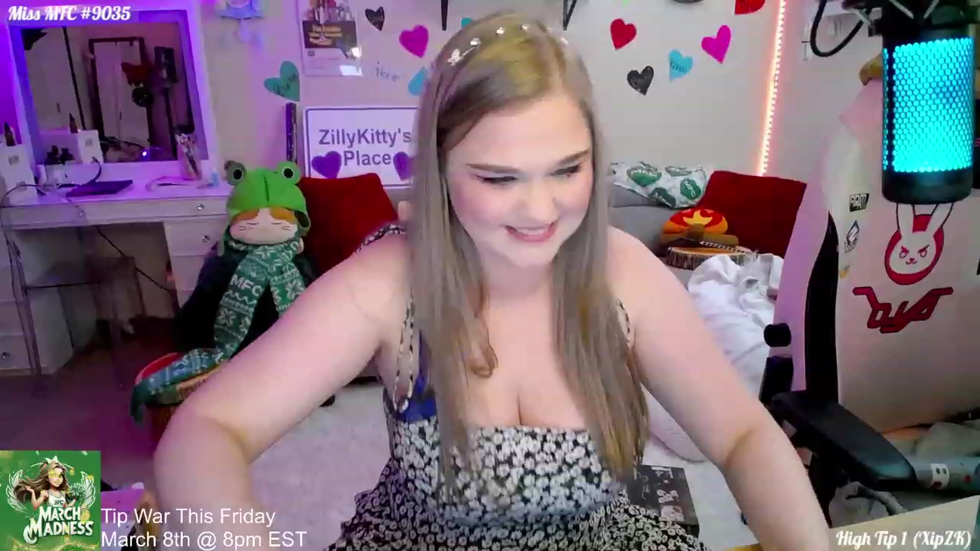 Gallery image thumbnail from ZillyKitty's myfreecams stream on, 03/06/2024, 20:35 image 8 of 20