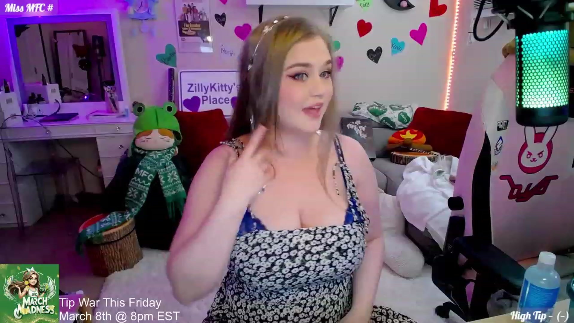 Gallery image thumbnail from ZillyKitty's myfreecams stream on, 03/06/2024, 20:35 image 6 of 20