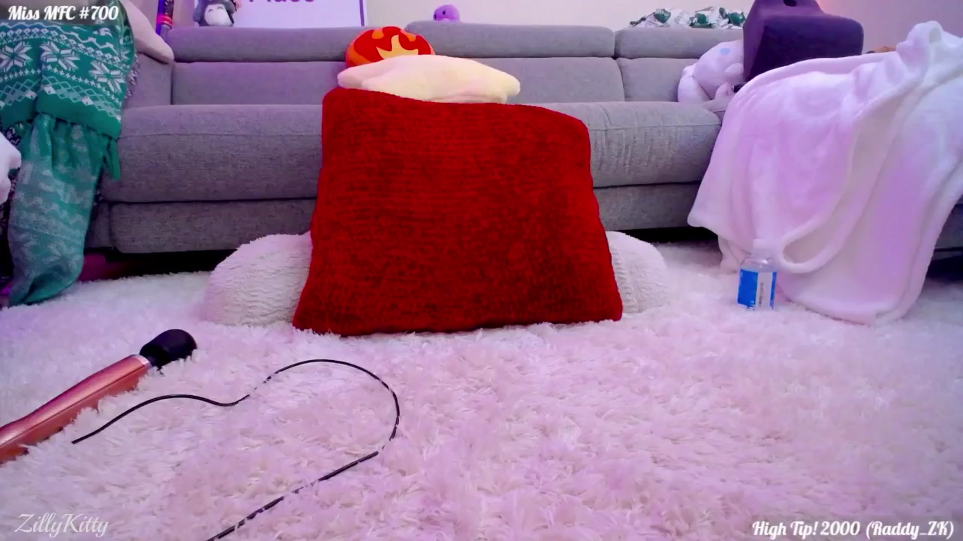 Gallery image thumbnail from ZillyKitty's myfreecams stream on, 04/16/2024, 02:10 image 15 of 20