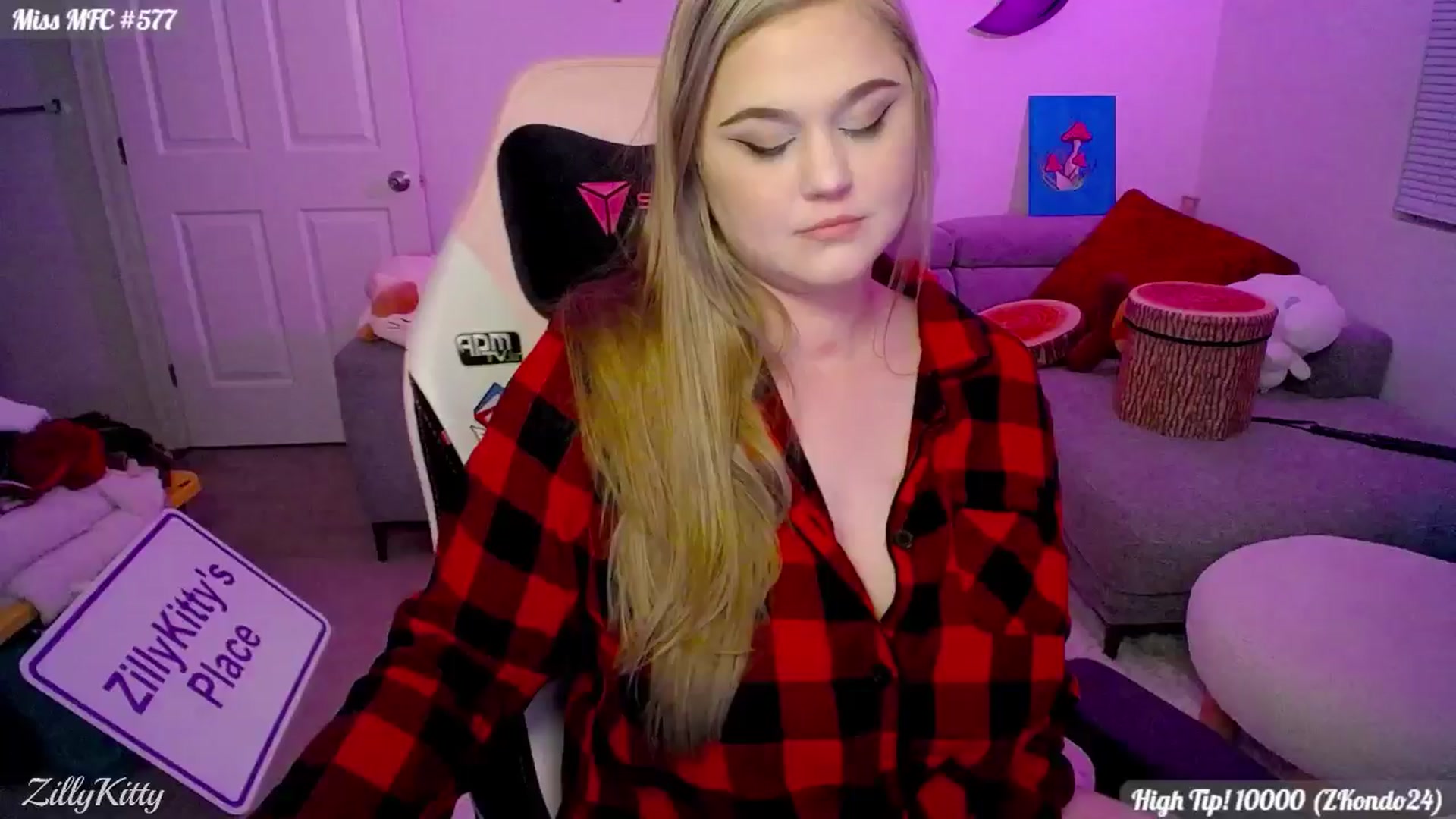 Gallery image thumbnail from ZillyKitty's myfreecams stream on, 05/01/2024, 01:38 image 13 of 20