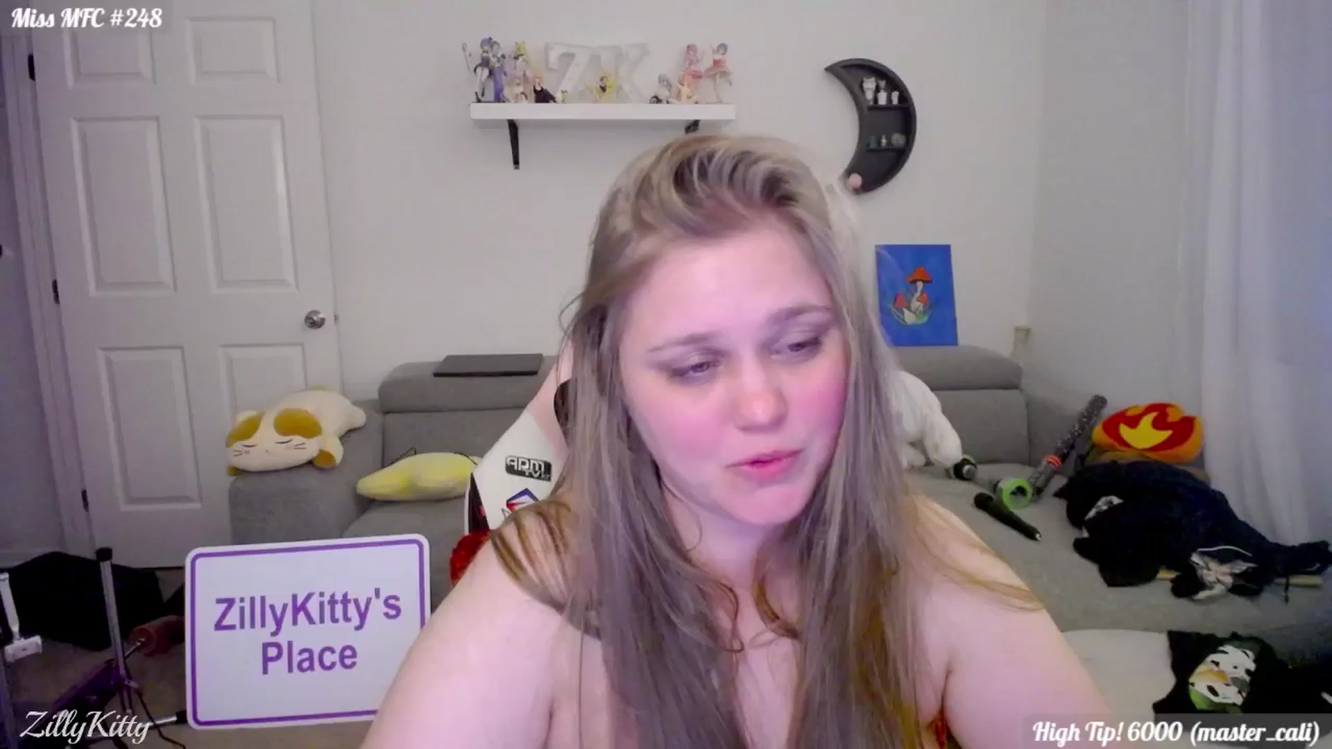 Gallery image thumbnail from ZillyKitty's myfreecams stream on, 05/18/2024, 08:08 image 19 of 20