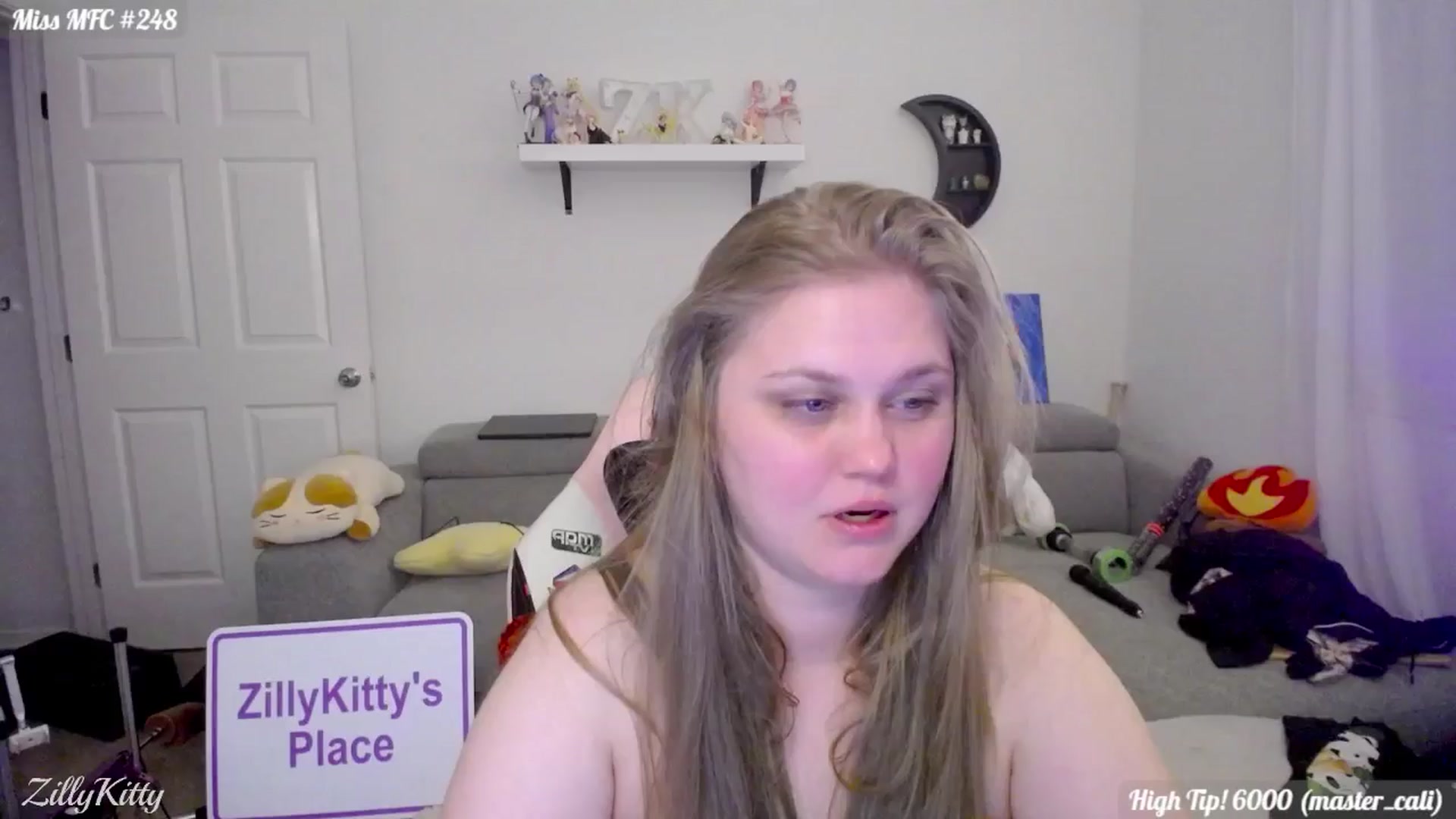 Gallery image thumbnail from ZillyKitty's myfreecams stream on, 05/18/2024, 08:08 image 9 of 20