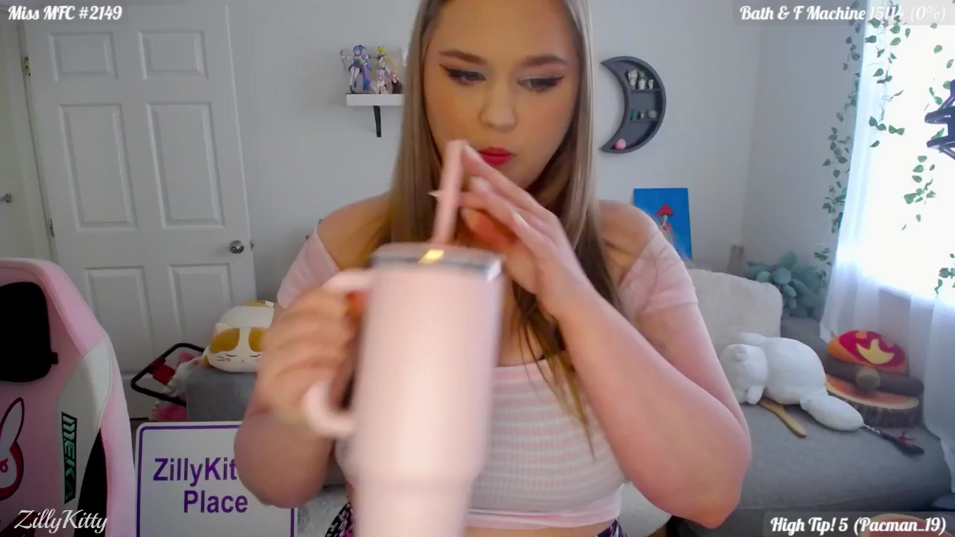 Gallery image thumbnail from ZillyKitty's myfreecams stream on, 06/08/2024, 23:49 image 5 of 20