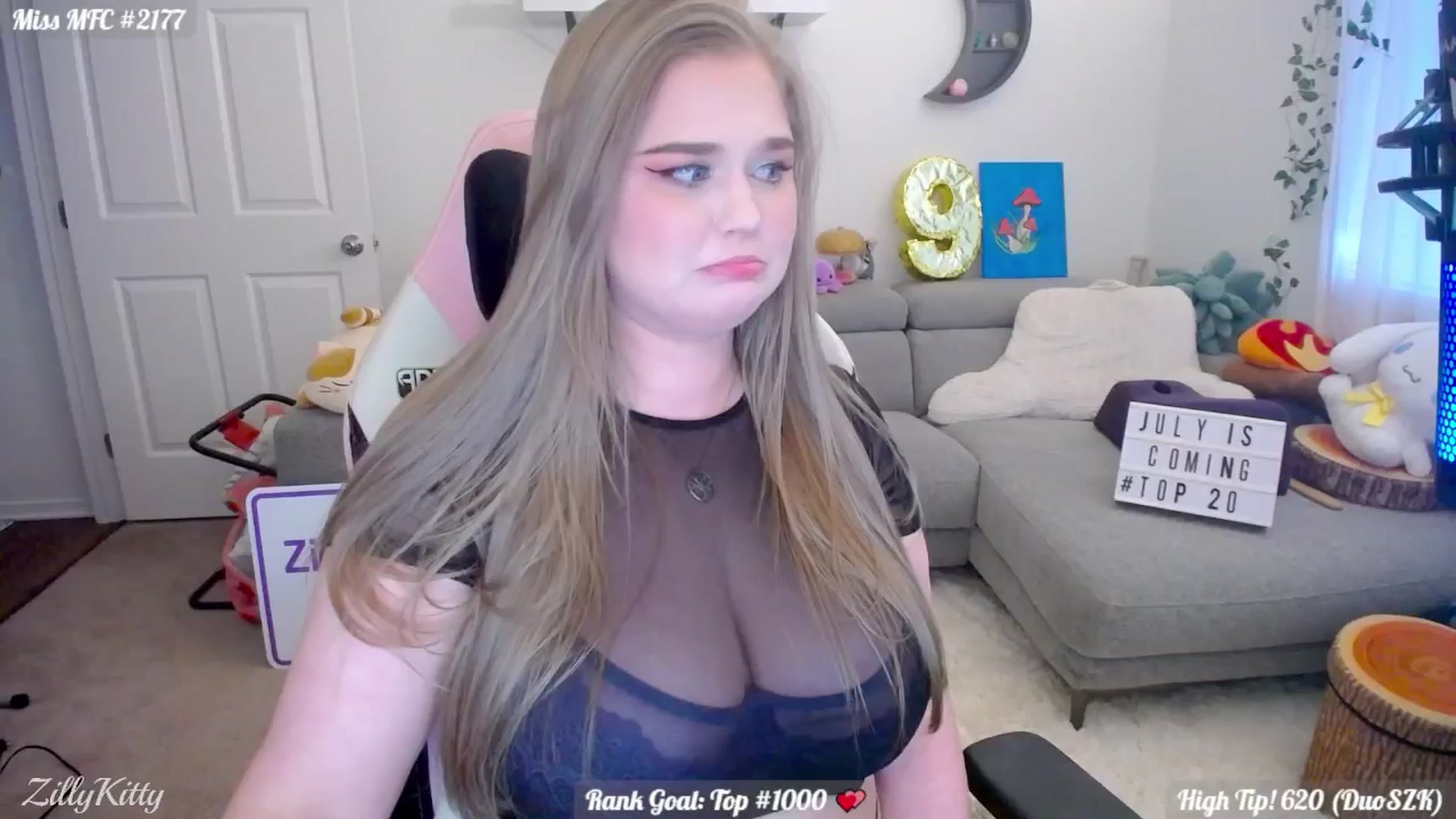 Gallery image thumbnail from ZillyKitty's myfreecams stream on, 06/13/2024, 24:55 image 17 of 20