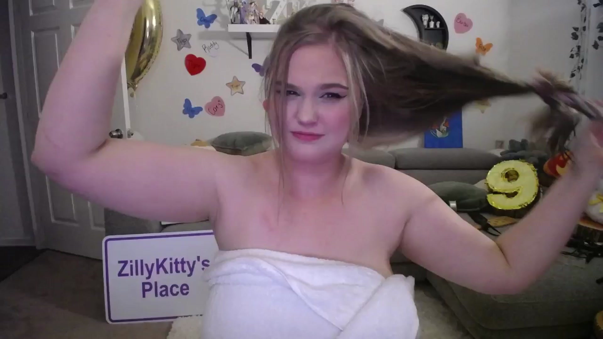 Gallery image thumbnail from ZillyKitty's myfreecams stream on, 07/06/2024, 01:50 image 20 of 20