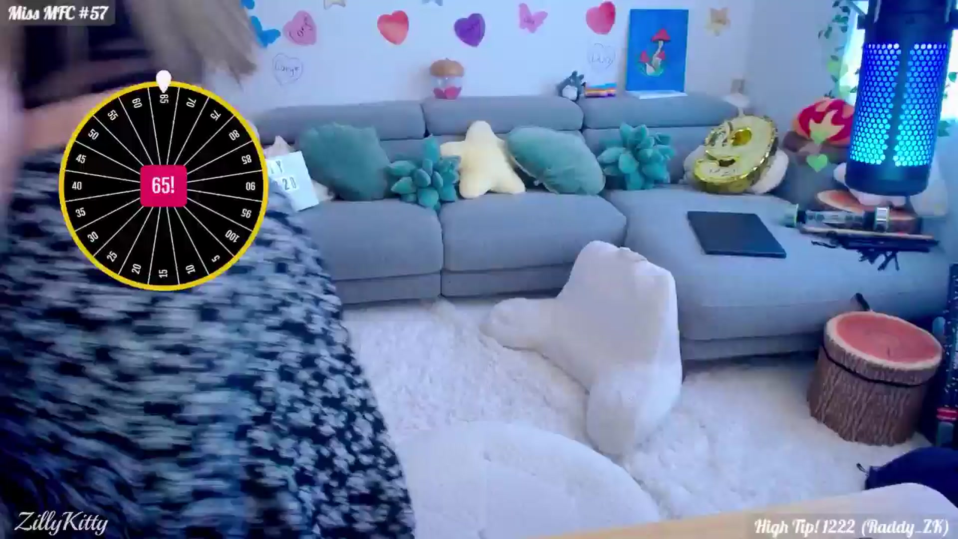 Gallery image thumbnail from ZillyKitty's myfreecams stream on, 07/10/2024, 23:21 image 8 of 20