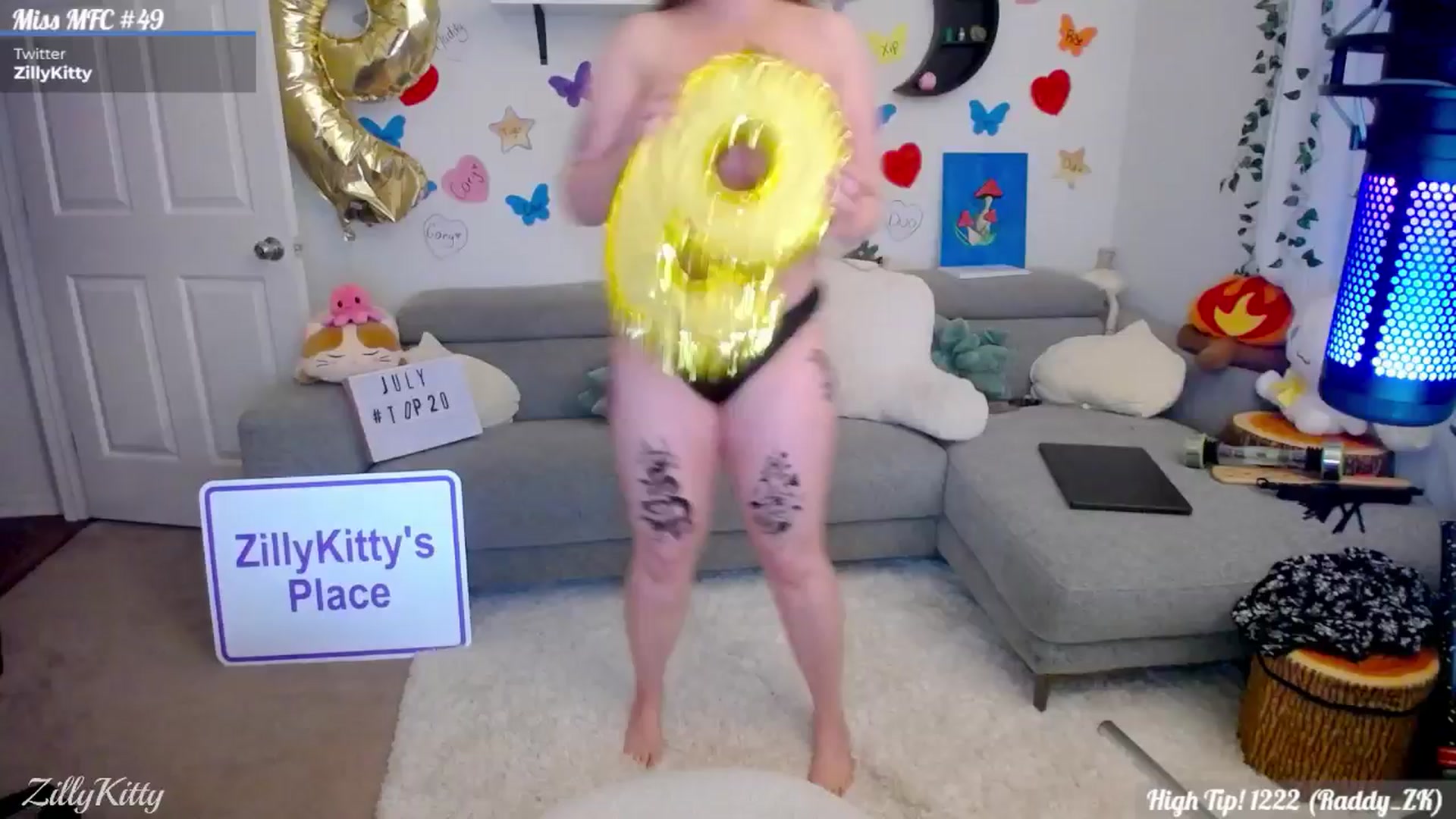 Gallery image thumbnail from ZillyKitty's myfreecams stream on, 07/11/2024, 02:07 image 11 of 20