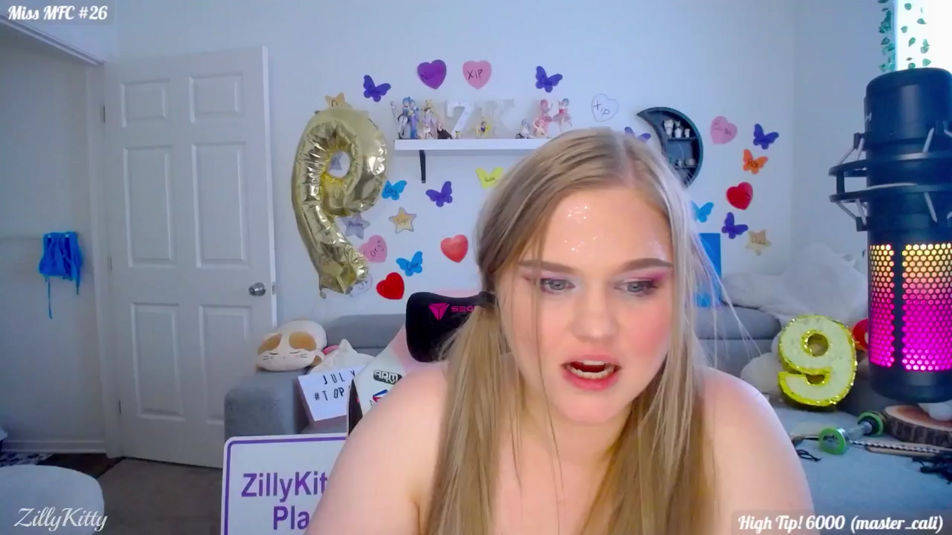 Gallery image thumbnail from ZillyKitty's myfreecams stream on, 07/13/2024, 23:45 image 1 of 20