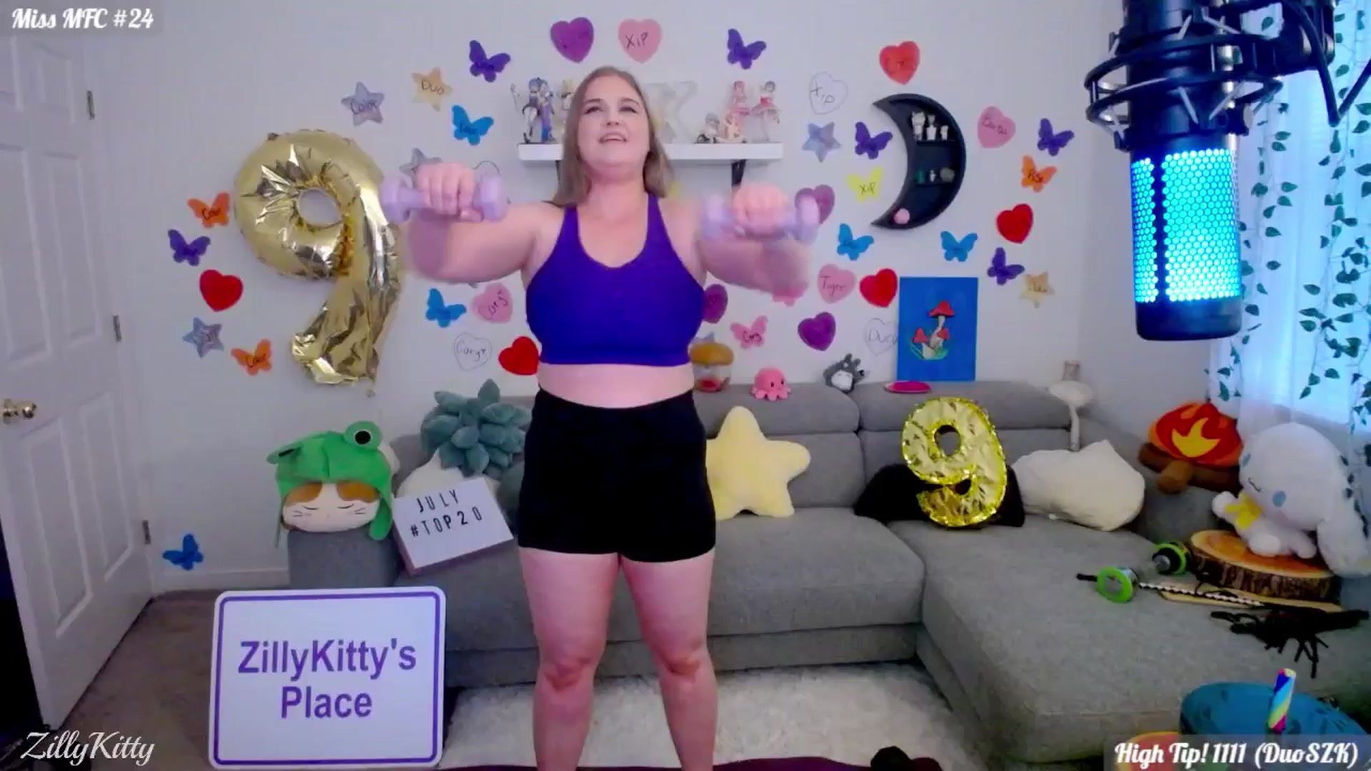 Gallery image thumbnail from ZillyKitty's myfreecams stream on, 07/18/2024, 24:03 image 17 of 20