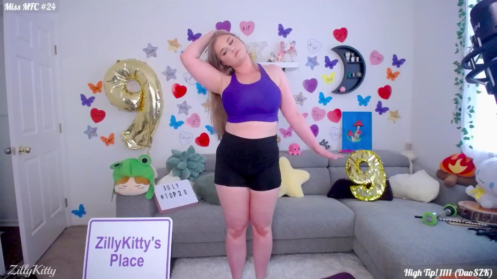 Gallery image thumbnail from ZillyKitty's myfreecams stream on, 07/18/2024, 24:03 image 1 of 20