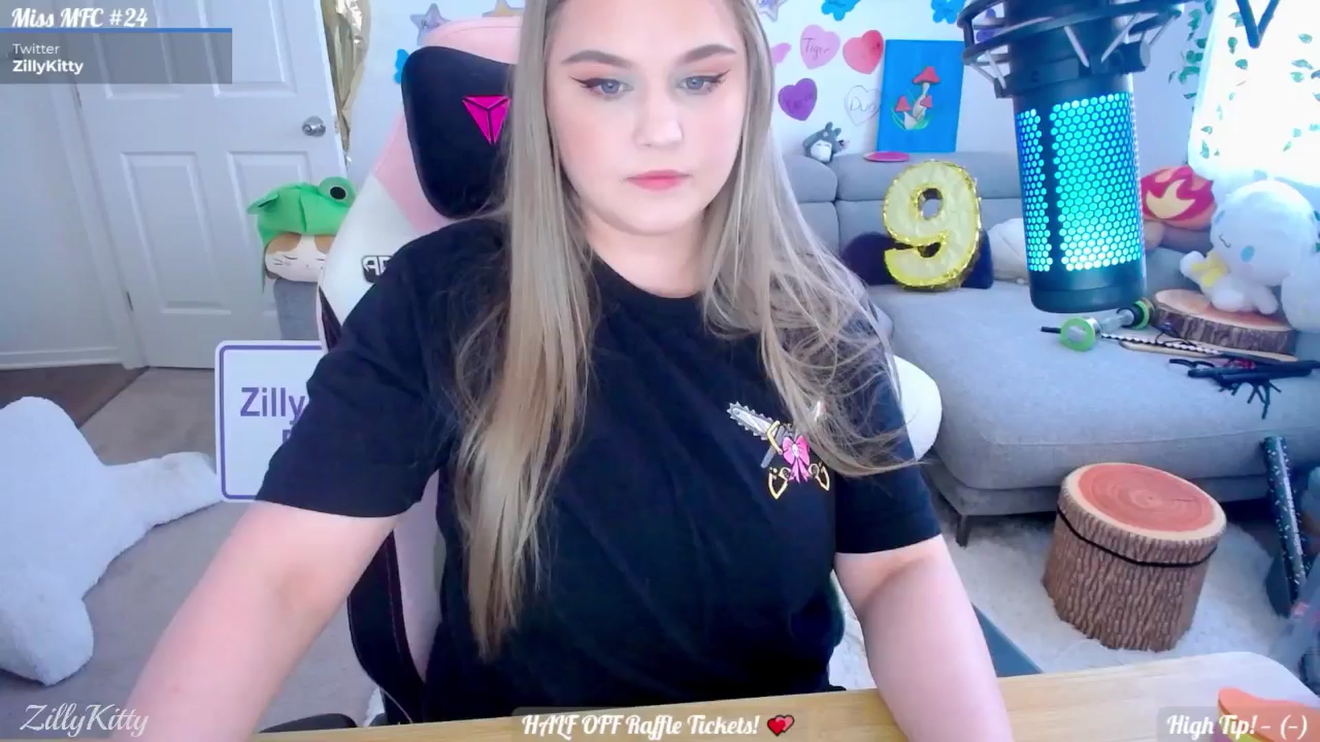 Gallery image thumbnail from ZillyKitty's myfreecams stream on, 07/18/2024, 23:55 image 1 of 20